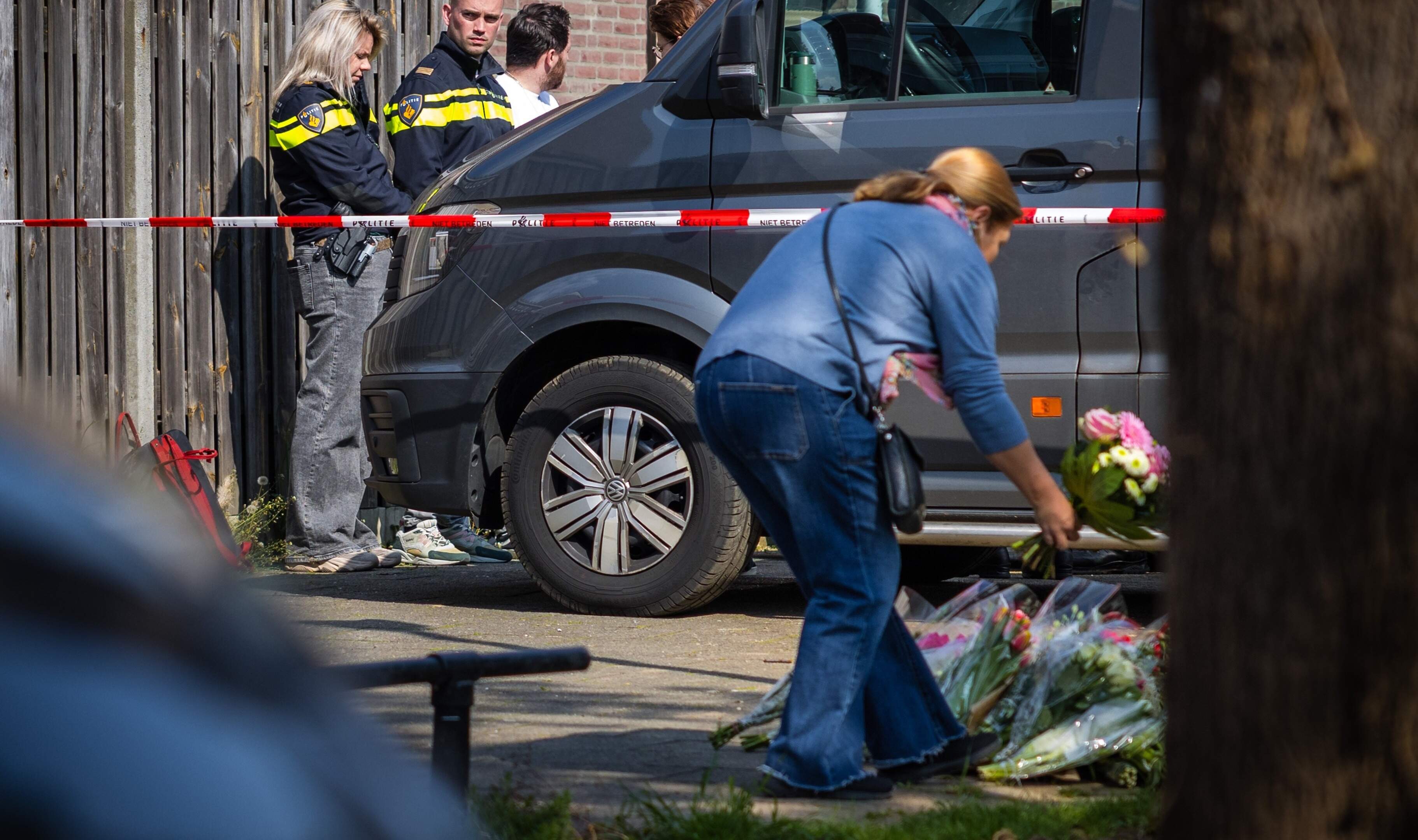 Buurt, leerlingen en vrienden worstelen met emoties na verlies omgebrachte Nour (14): ’Aan tafel was ze de hele tijd aan het woord’