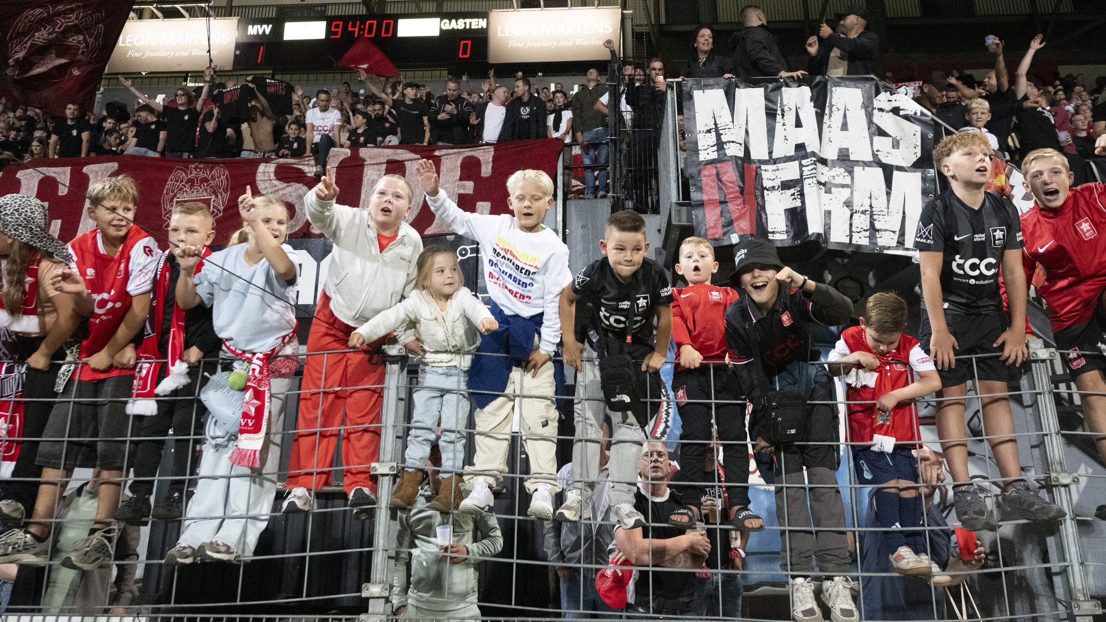 Maastricht wordt langzaam weer verliefd op MVV: De Geusselt voelt zoals vroeger, als een onneembare 