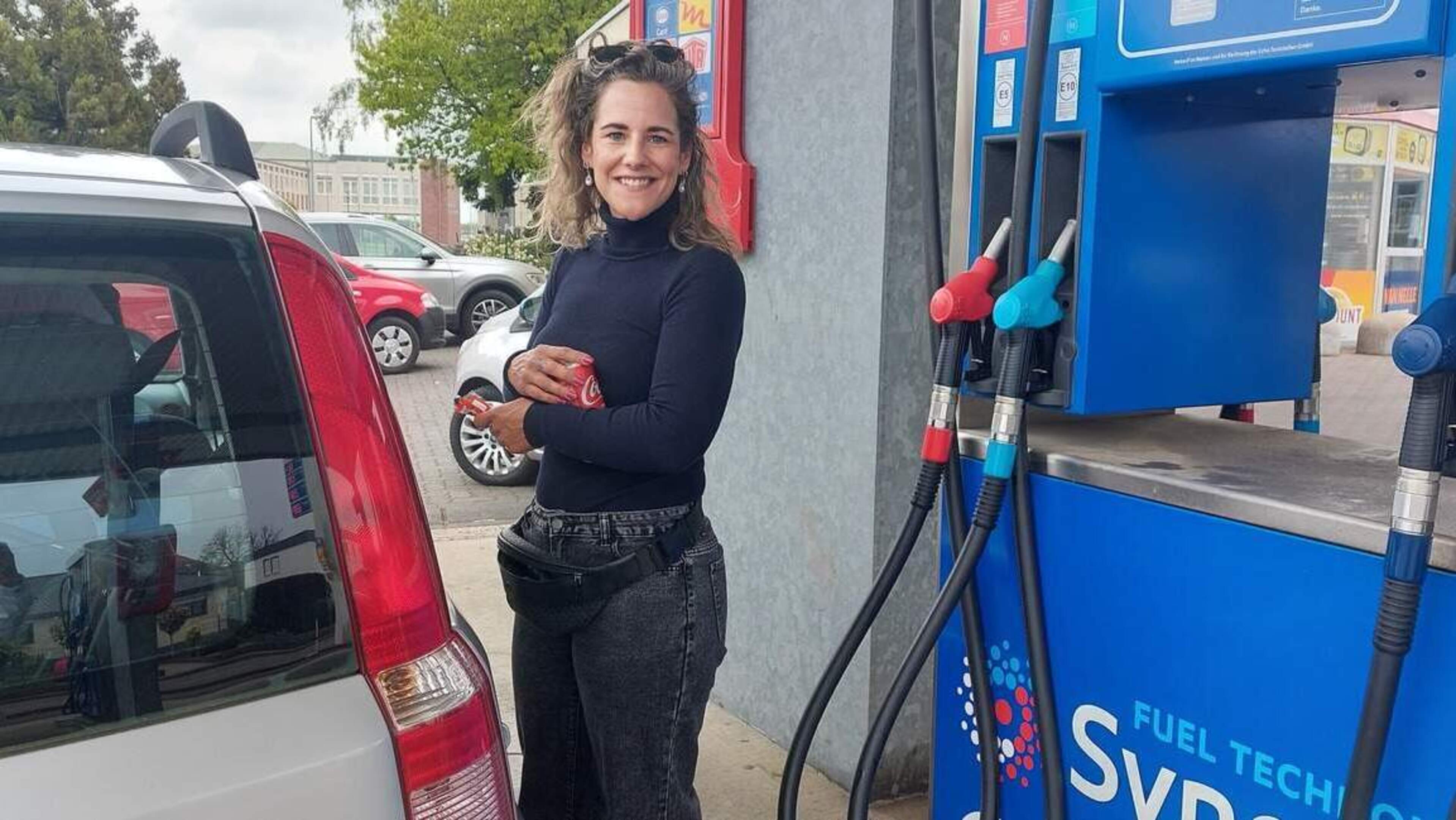 Sittard, Brunssum en Heerlen trekken weer massaal de Duitse grens over voor benzine en boodschappen: