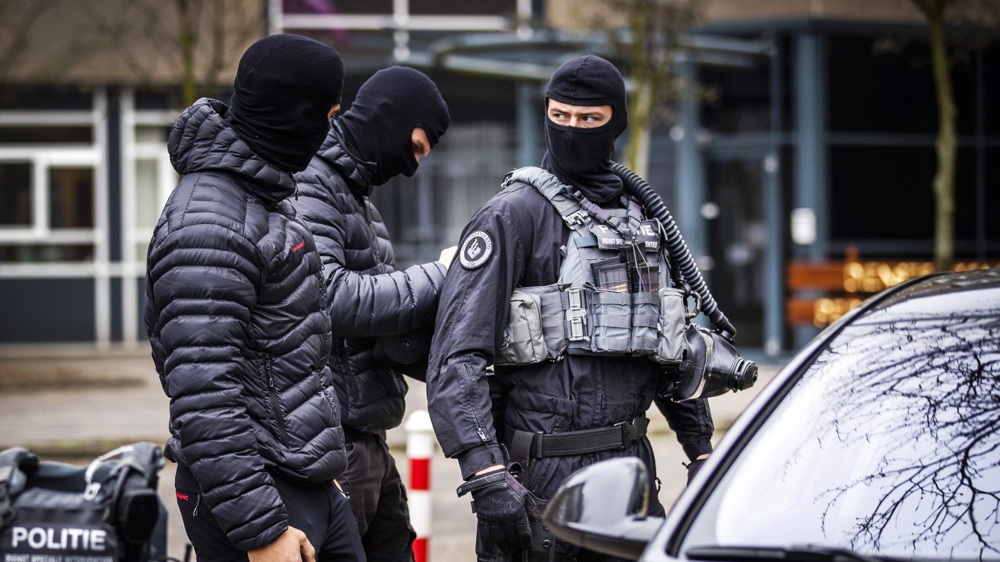 Justitie ziet Michel S. (55) als brein achter vijf aanslagen in Geleen, Kerkrade en Limbricht, maar 