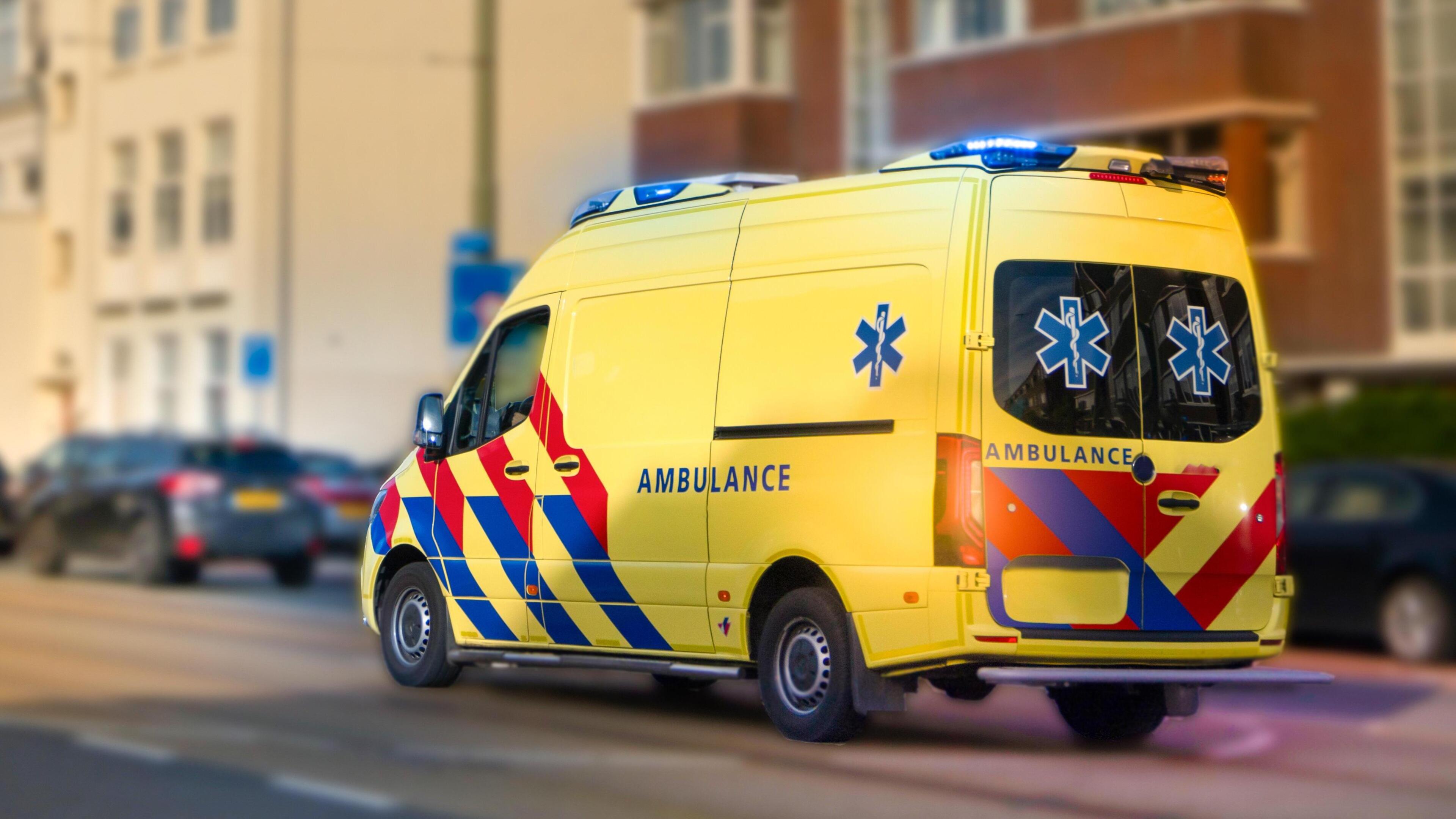 Motorrijder overleden door aanrijding met auto in Budel.