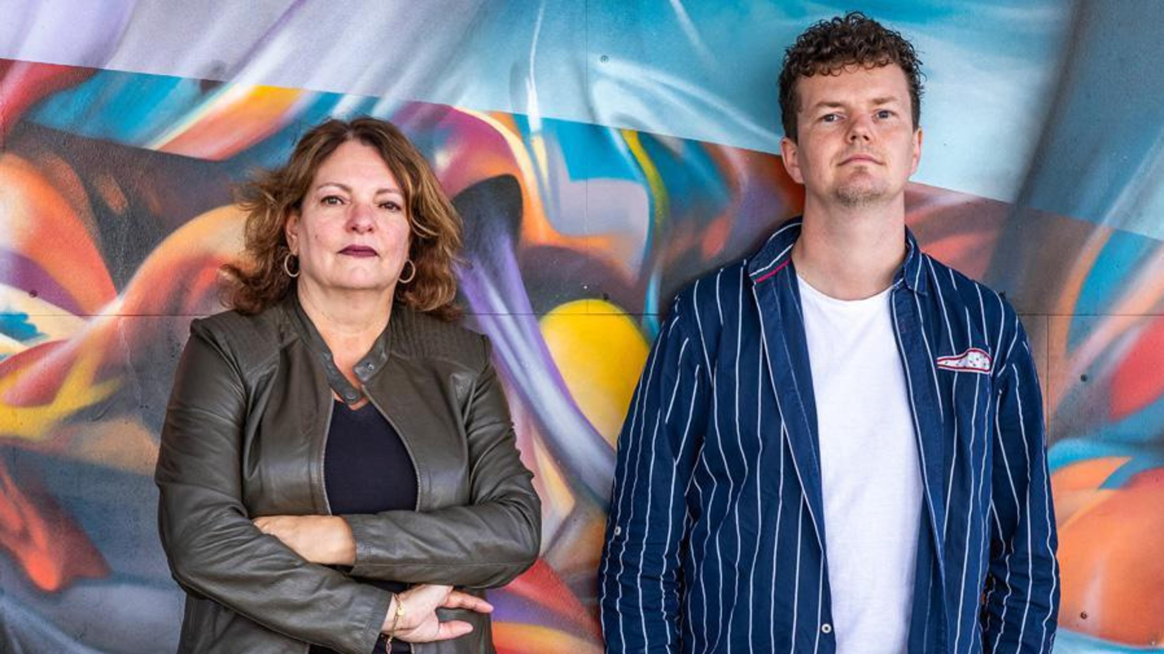 Journalisten van De Limburger vertellen bij Gilde de Graven in Geleen over hoe nieuws ontstaat