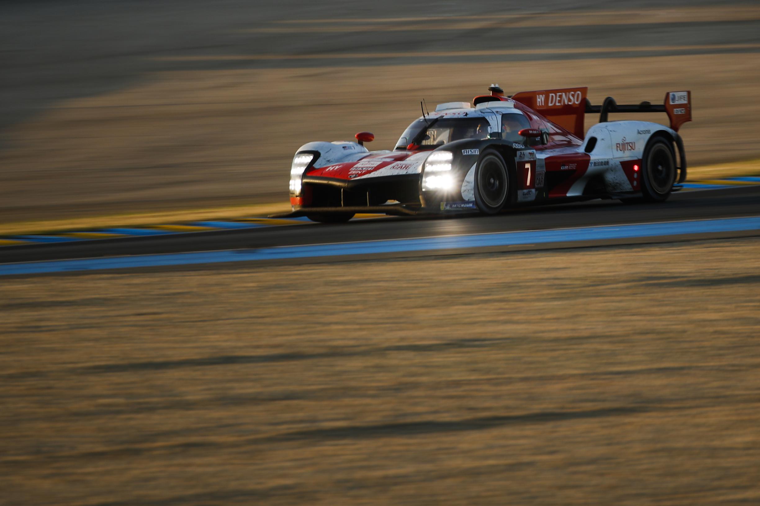 Autosportcorrespondent Jos van Rey na ziekbed overleden