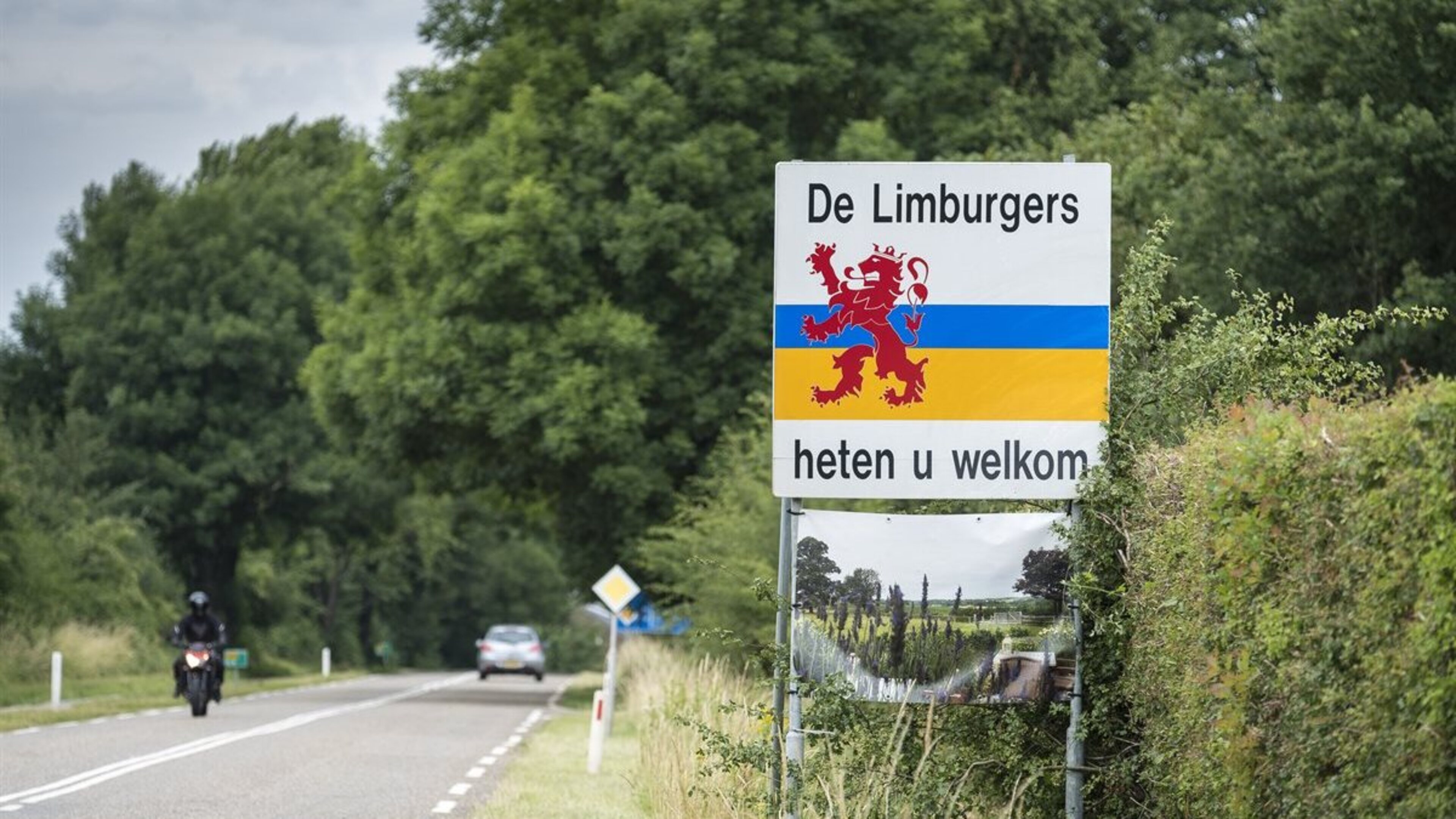 Eigenaren tweede woning in Heuvelland boos over fors opgelopen belastingen: Hoe past dit bij ‘De Lim