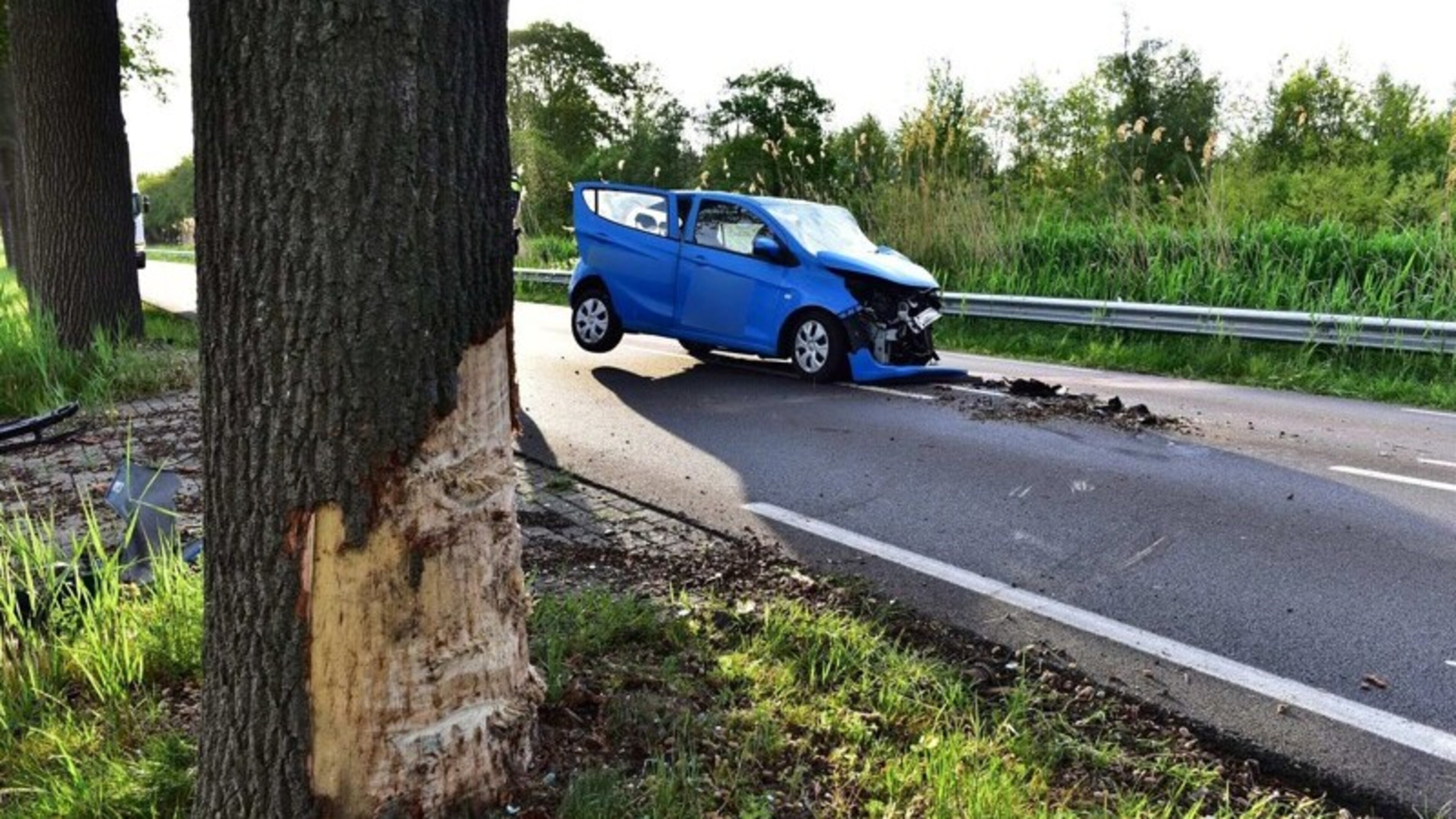frontale botsing Ospel