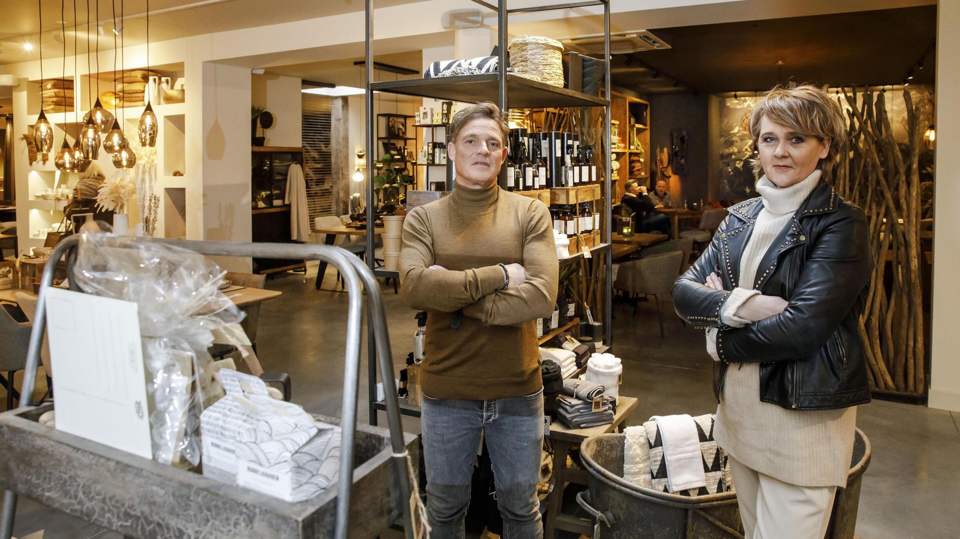 Alles waar je mee eet, waar je op zit en wat je ziet is te koop bij de nieuwe winkel-horecacombi Jil