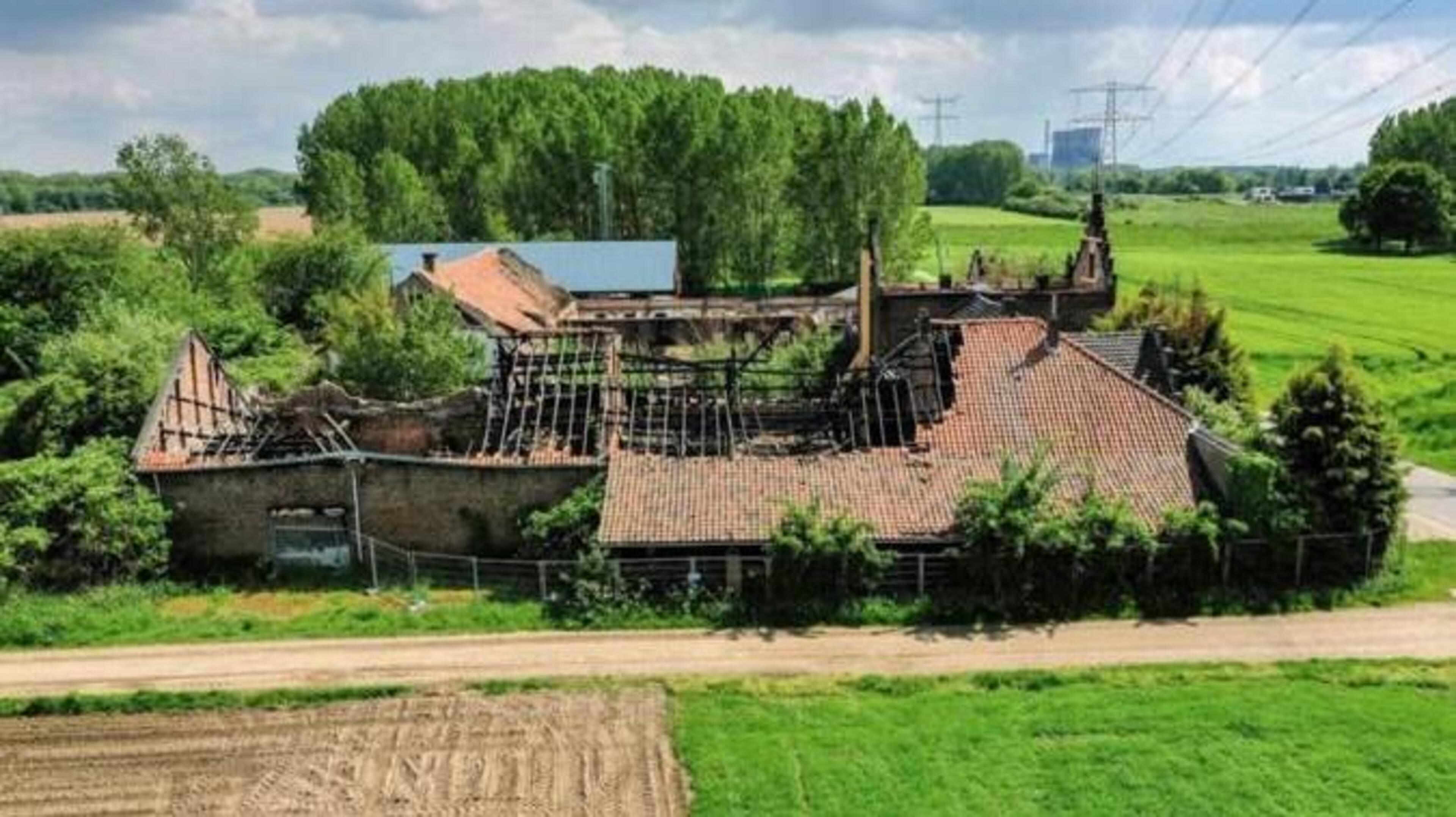 Restauratie monument Pannenhof Beegden in impasse