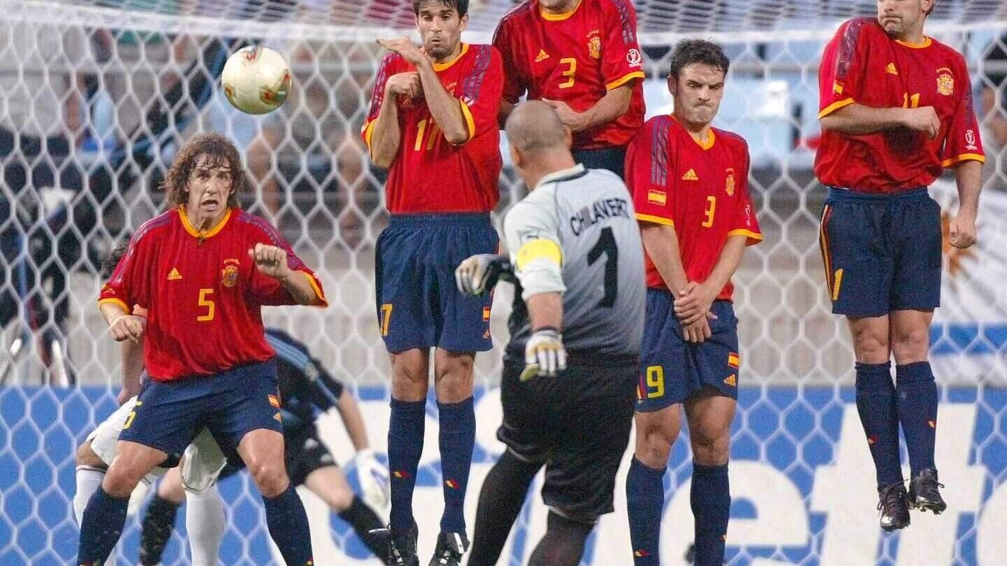 Net als Ronald Koeman wist ook Mark Flekken ooit als doelman te scoren, maar de keeper uit Bocholtz 