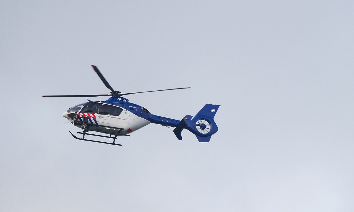 Politie zoekt in Weert met helikopter naar minderjarigen