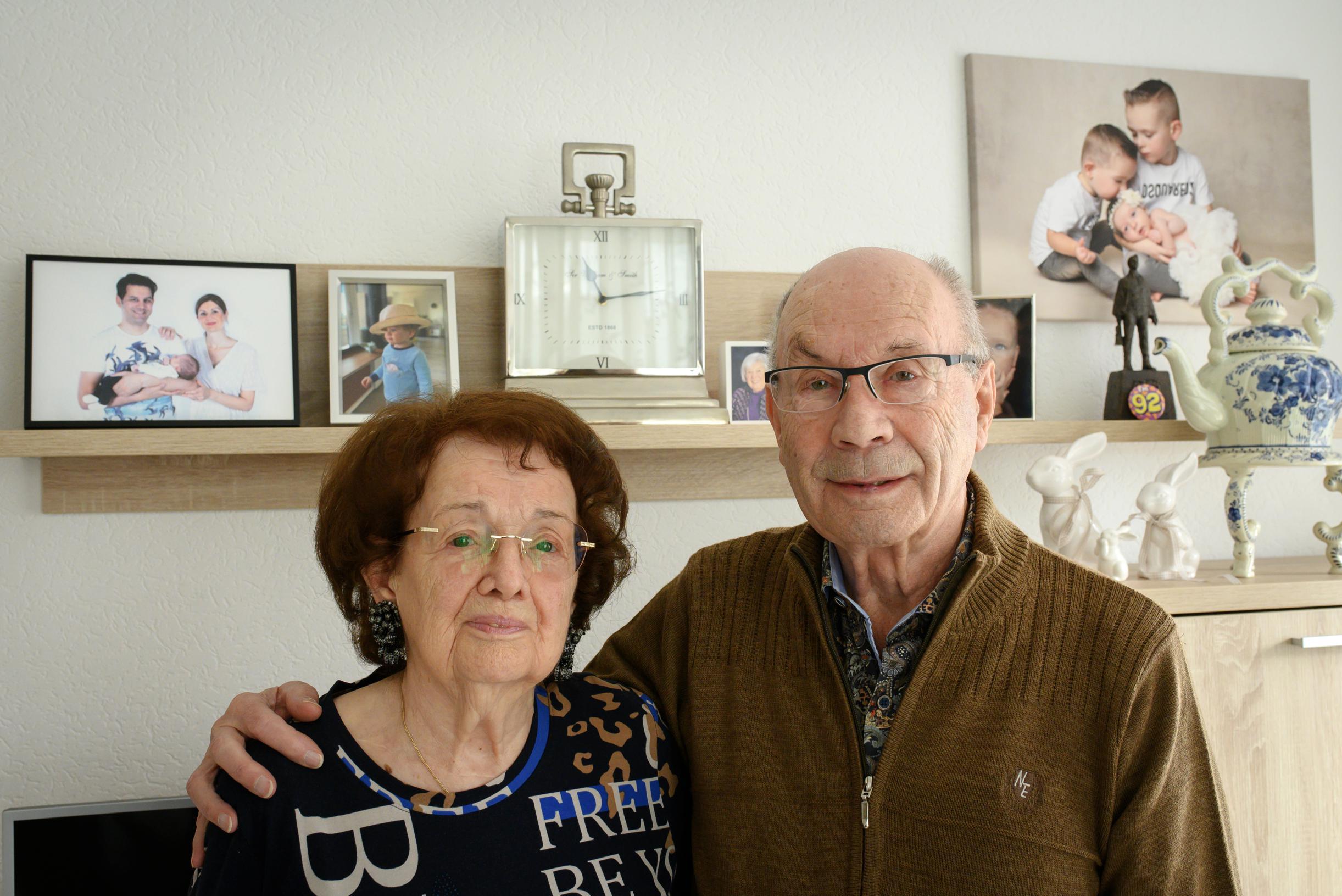 Jozef (92) en Lenie (90) uit Eygelshoven vieren grote mijlpaal: zeventig jaar getrouwd