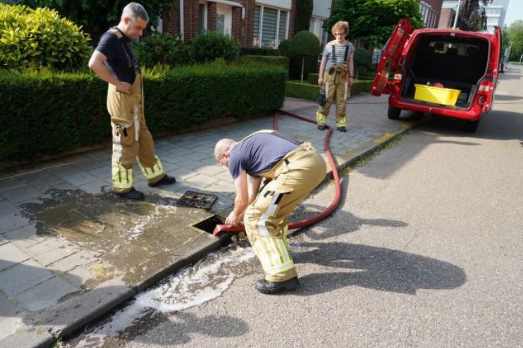 Waterlekkage in woning: kelder loopt onder water