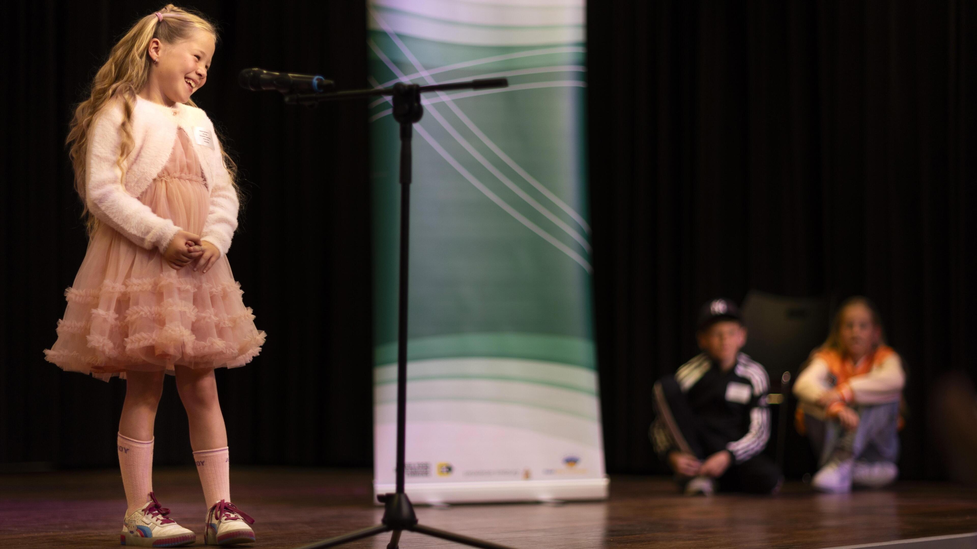 Kinderen over de toekomst van het Limburgs: ‘Praot gewoeën plat!’