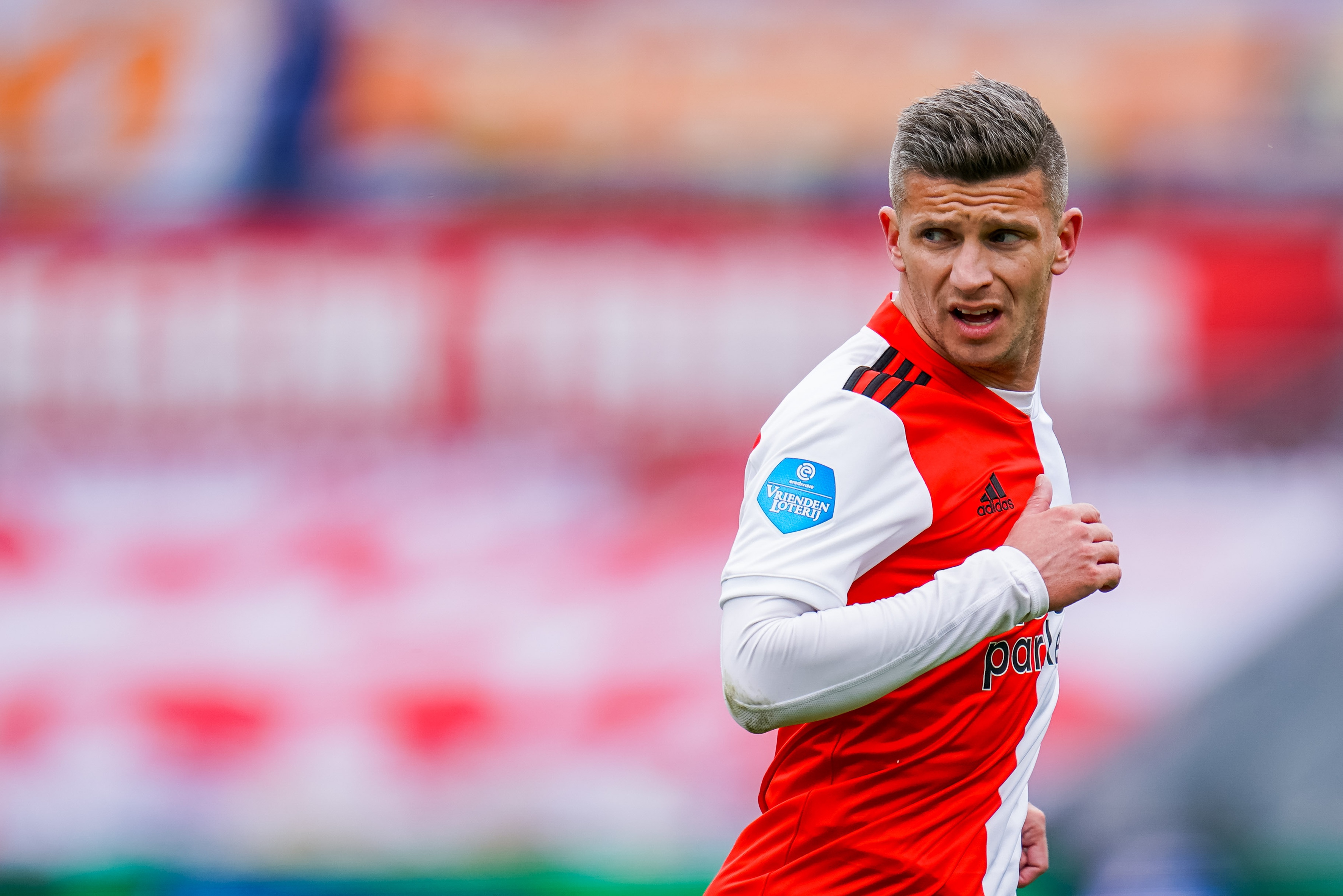 Bryan Linssen keert bij Feyenoord terug voor beslissende wedstrijd