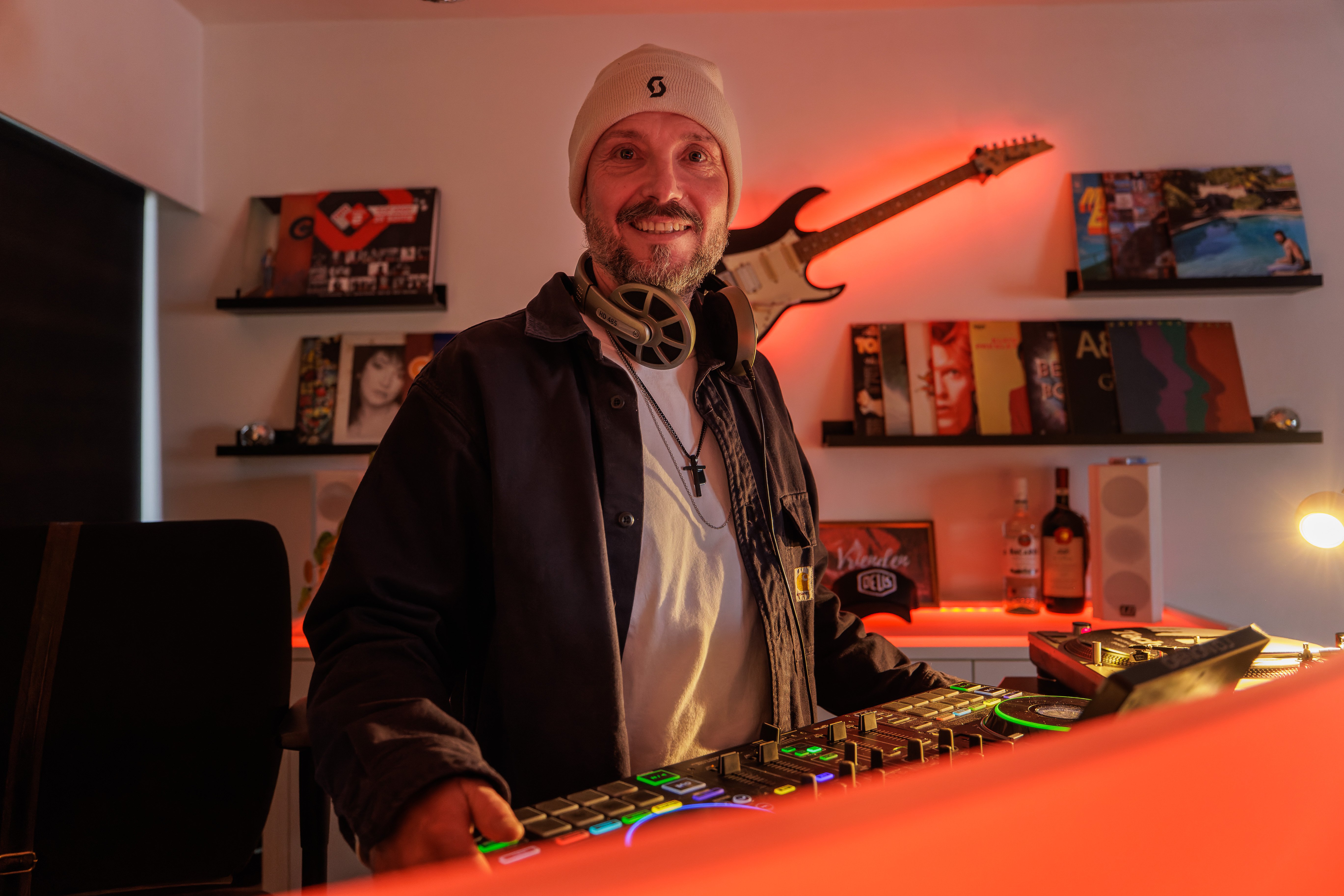 De journey van Deejay Marco Schiffelers: ‘De energie van het publiek blijft mijn grootste drijfveer,
