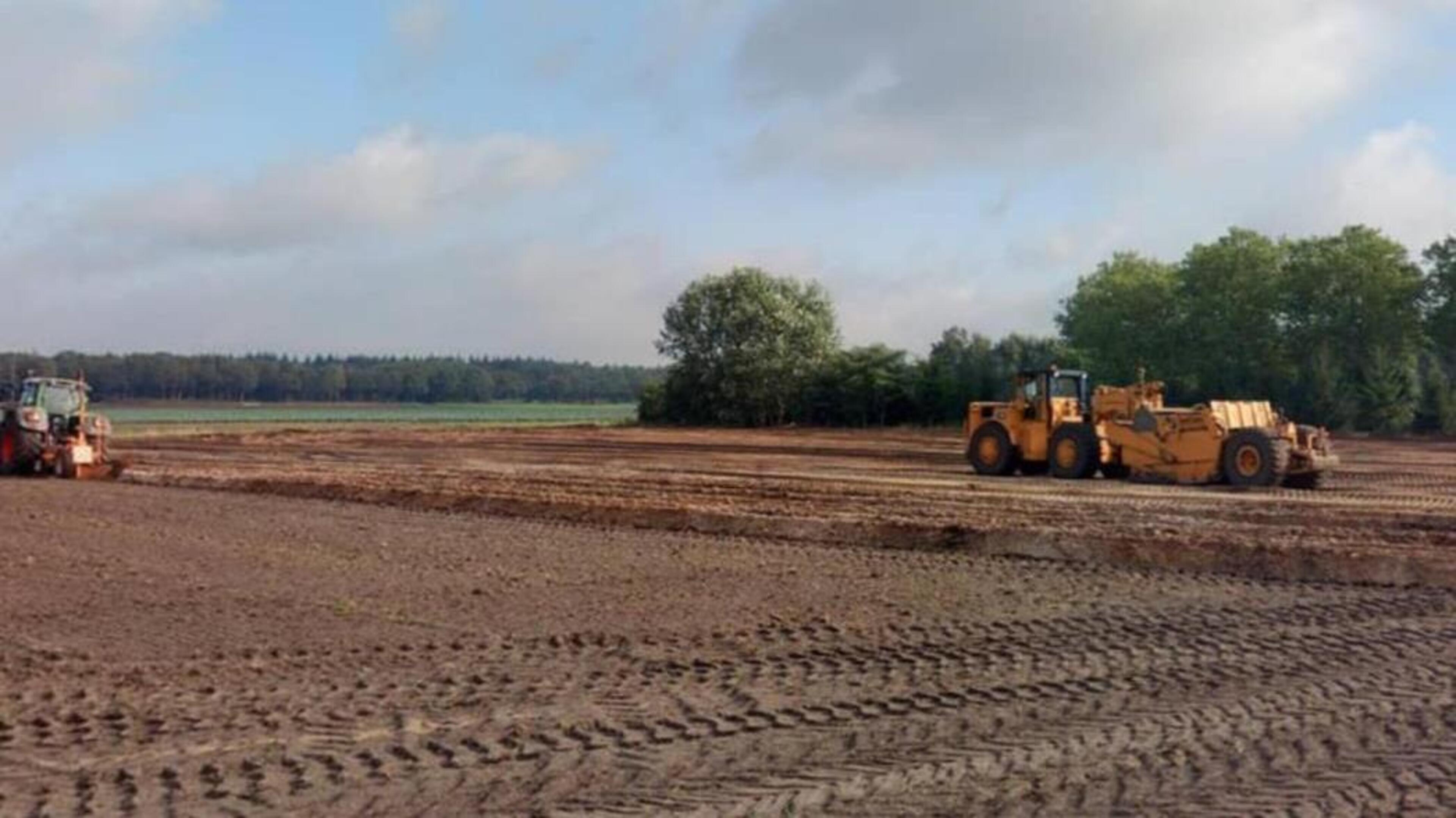 Illegale ontgrondingen met grote gevolgen in Venray: betrokkenen gooien met modder naar elkaar