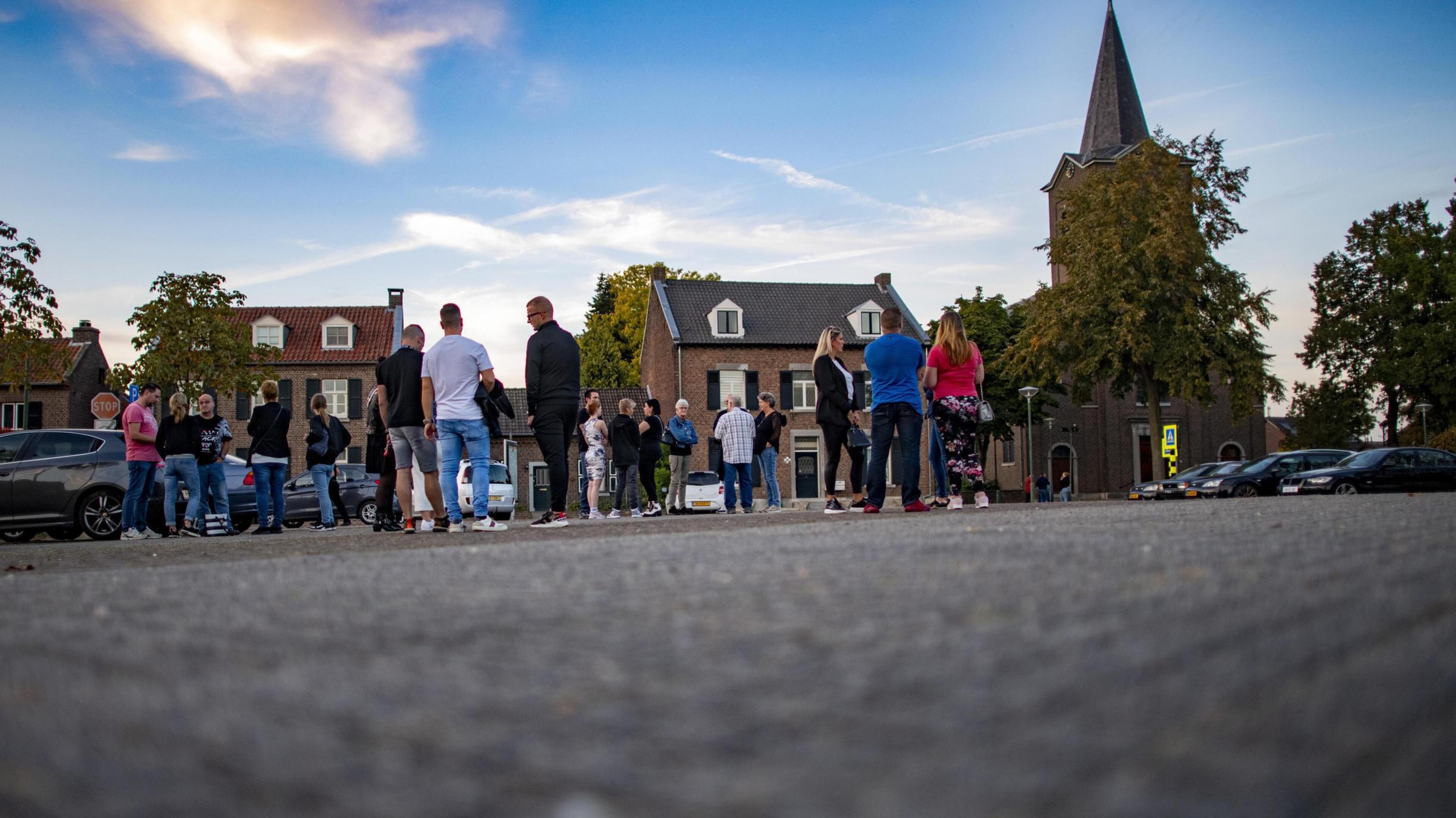Opvang twintig Oekraïners verdeelt Roosteren: het gaat er soms fel aan toe in de kantine