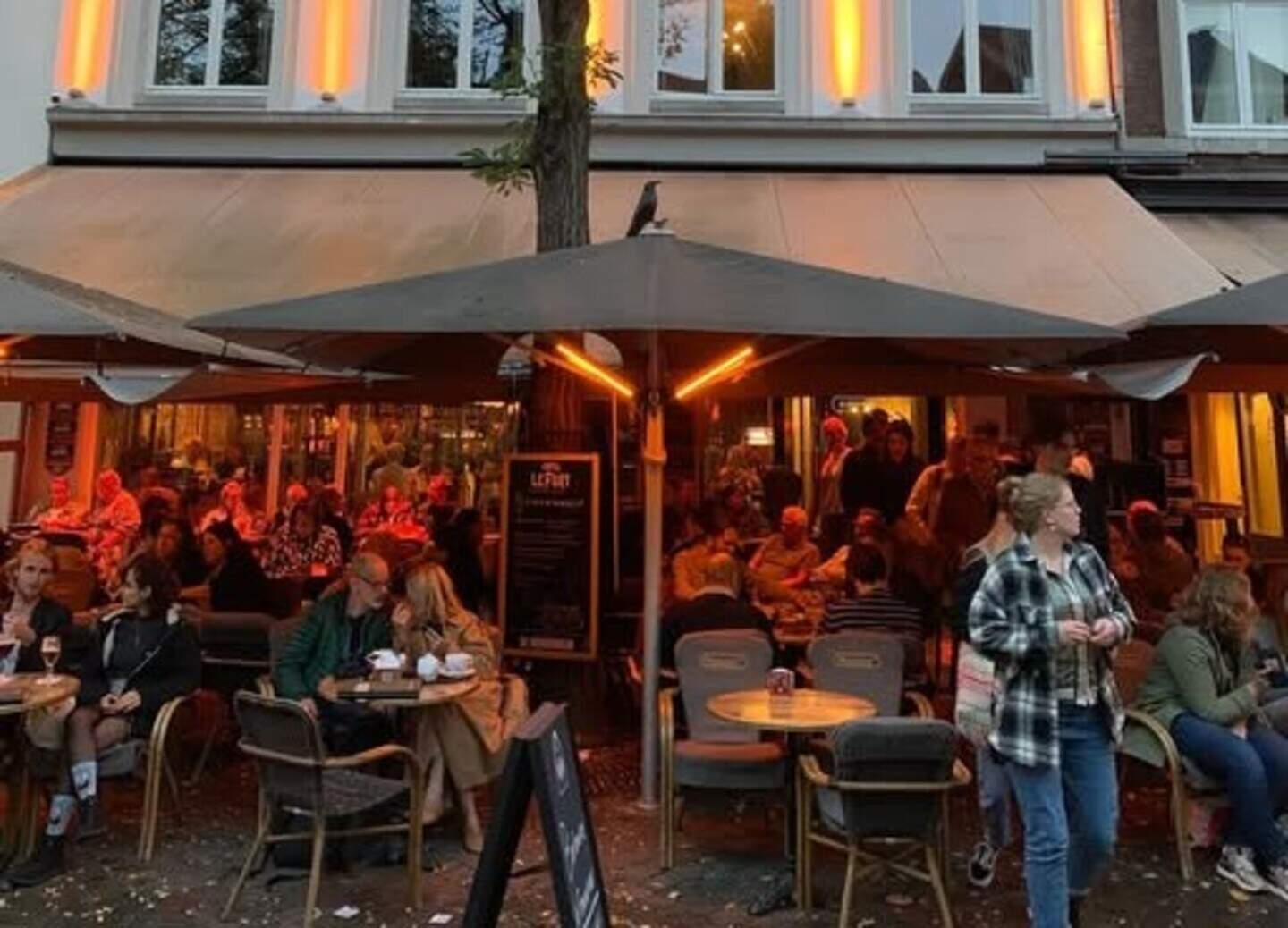 Restaurant & Café De Gouverneur