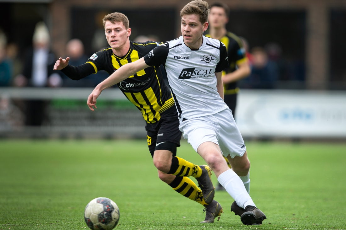 De bal gaat weer rollen in de Eerste Klasse D | De Limburger