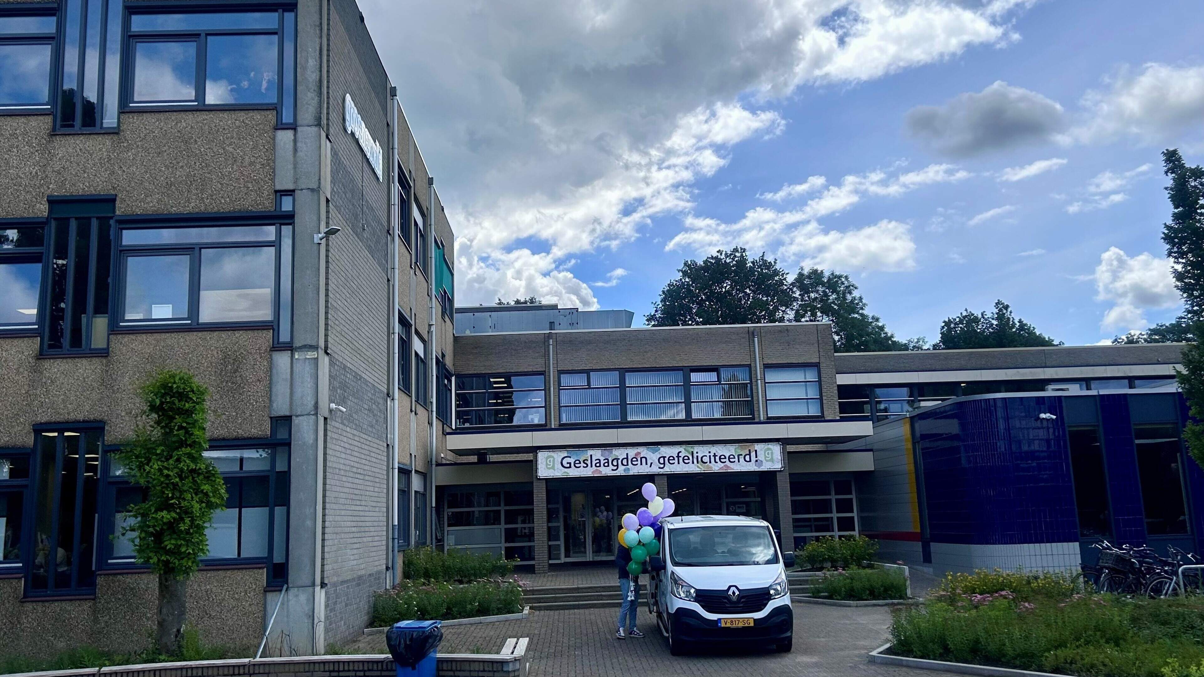 Twee leerlingen in Stein naar ziekenhuis nadat ze onwel waren geworden in de klas: ‘We houden alle scenario’s open’