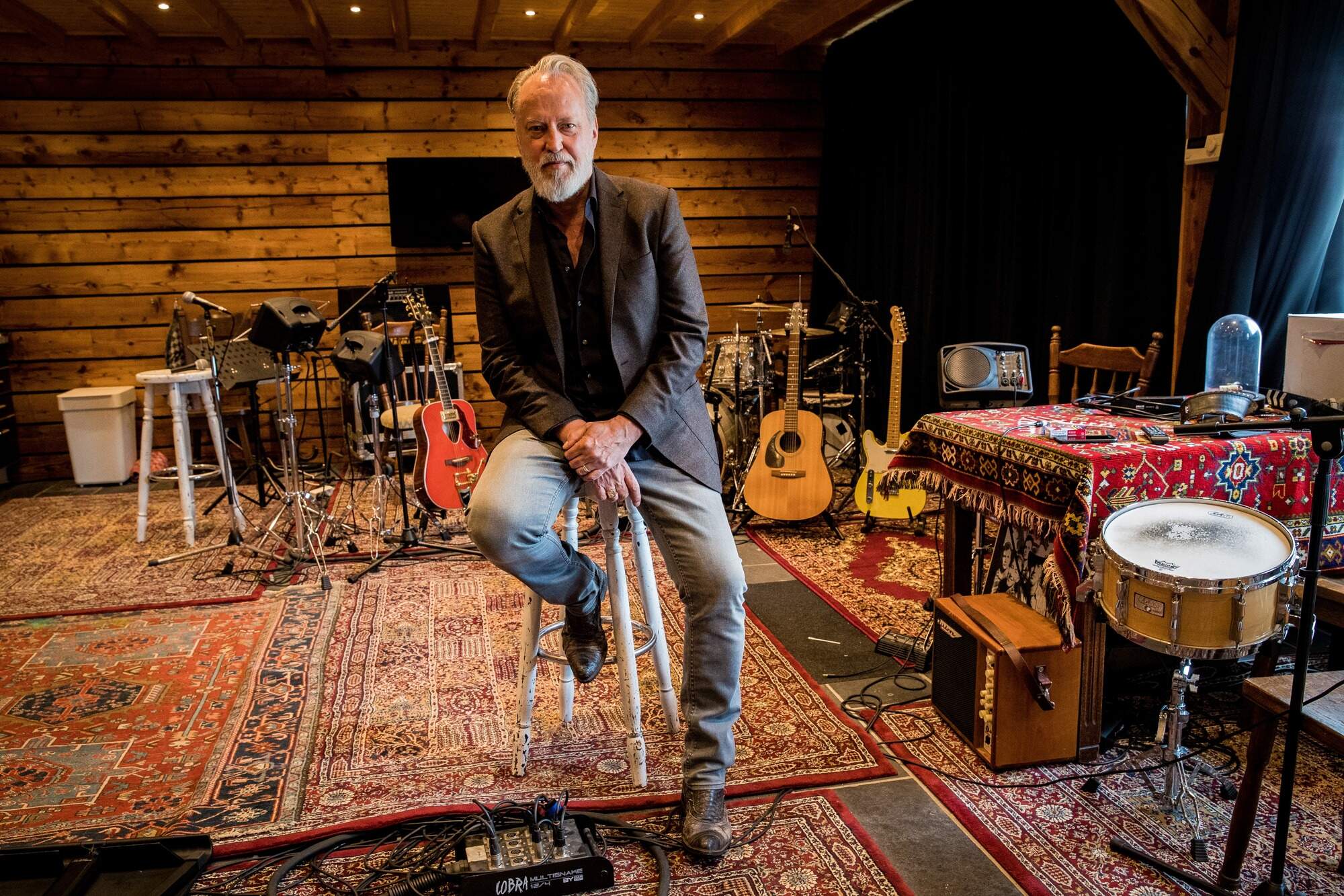 Ook na vierduizend optredens is Rowwen Hèze-zanger Jack Poels nog