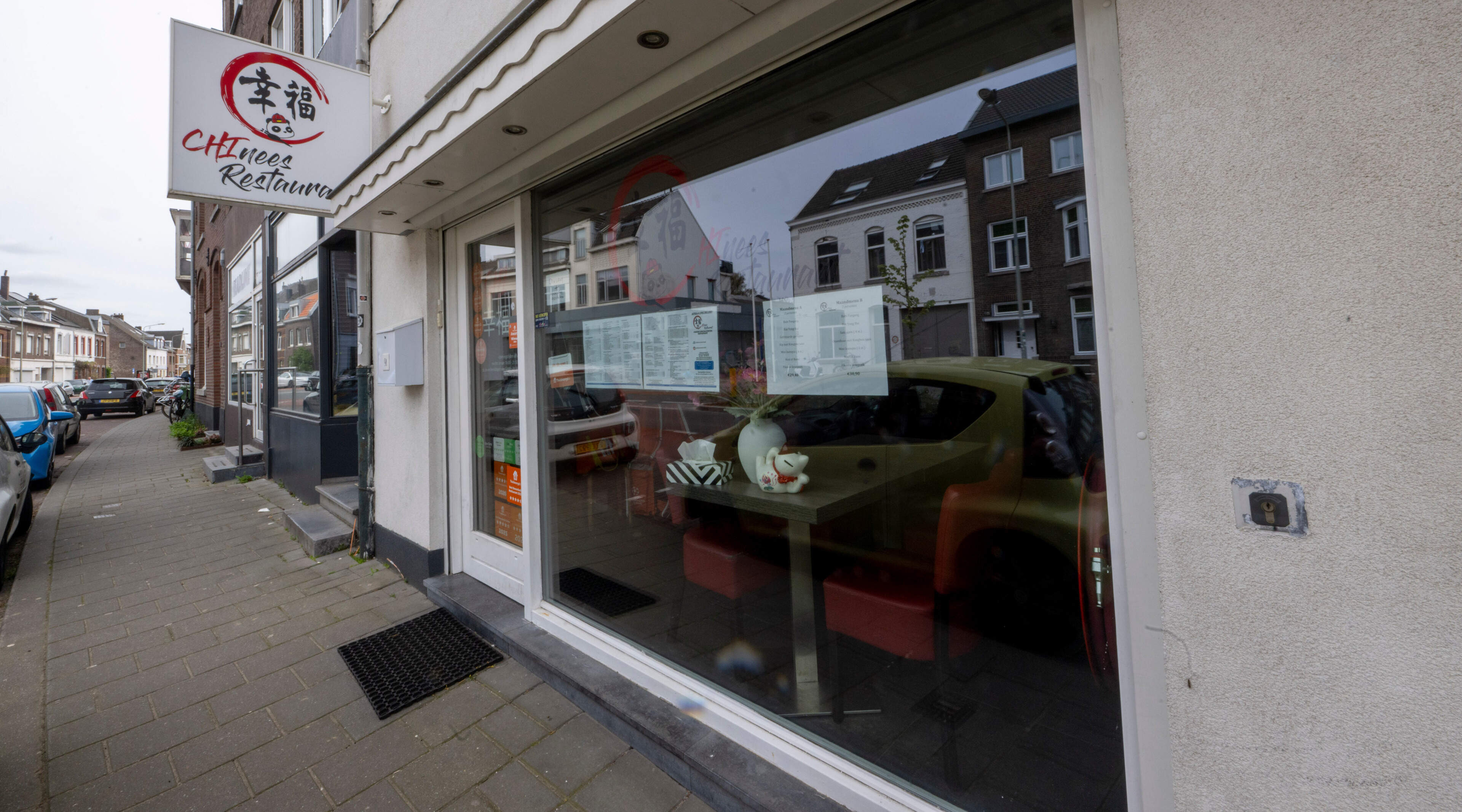 Thuisbezorgd roept Chinees restaurant in Maastricht opnieuw uit tot beste van Limburg: familie staat