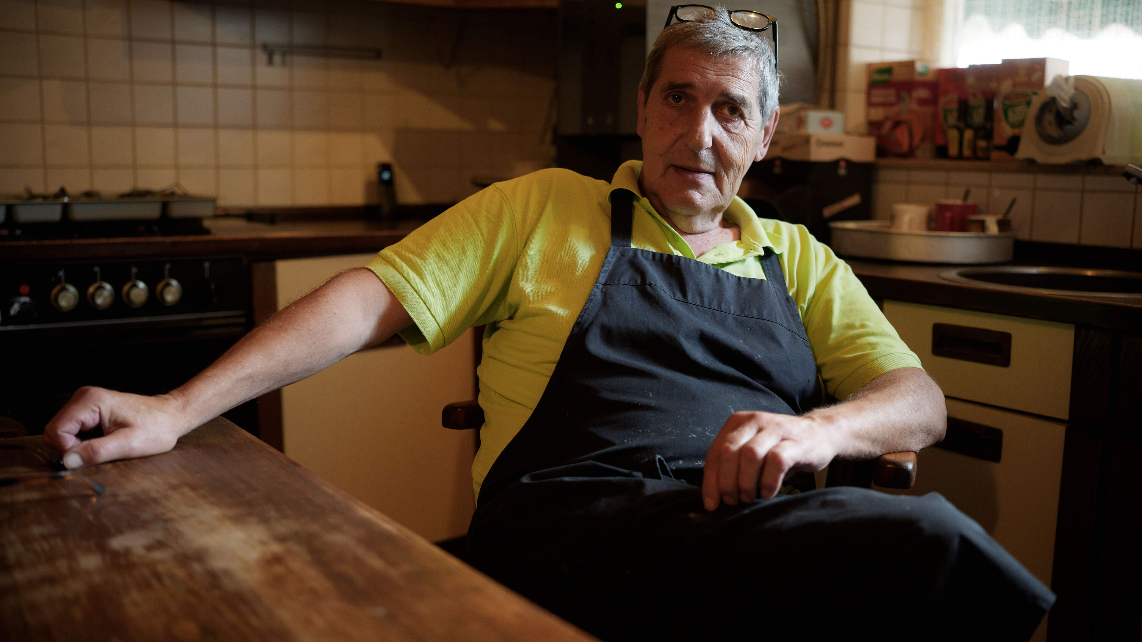 Naast keurmeester, koe-kampioen en buuttereedner is Mart (72) uit Nieuwstadt bovenal al vijftig jaar