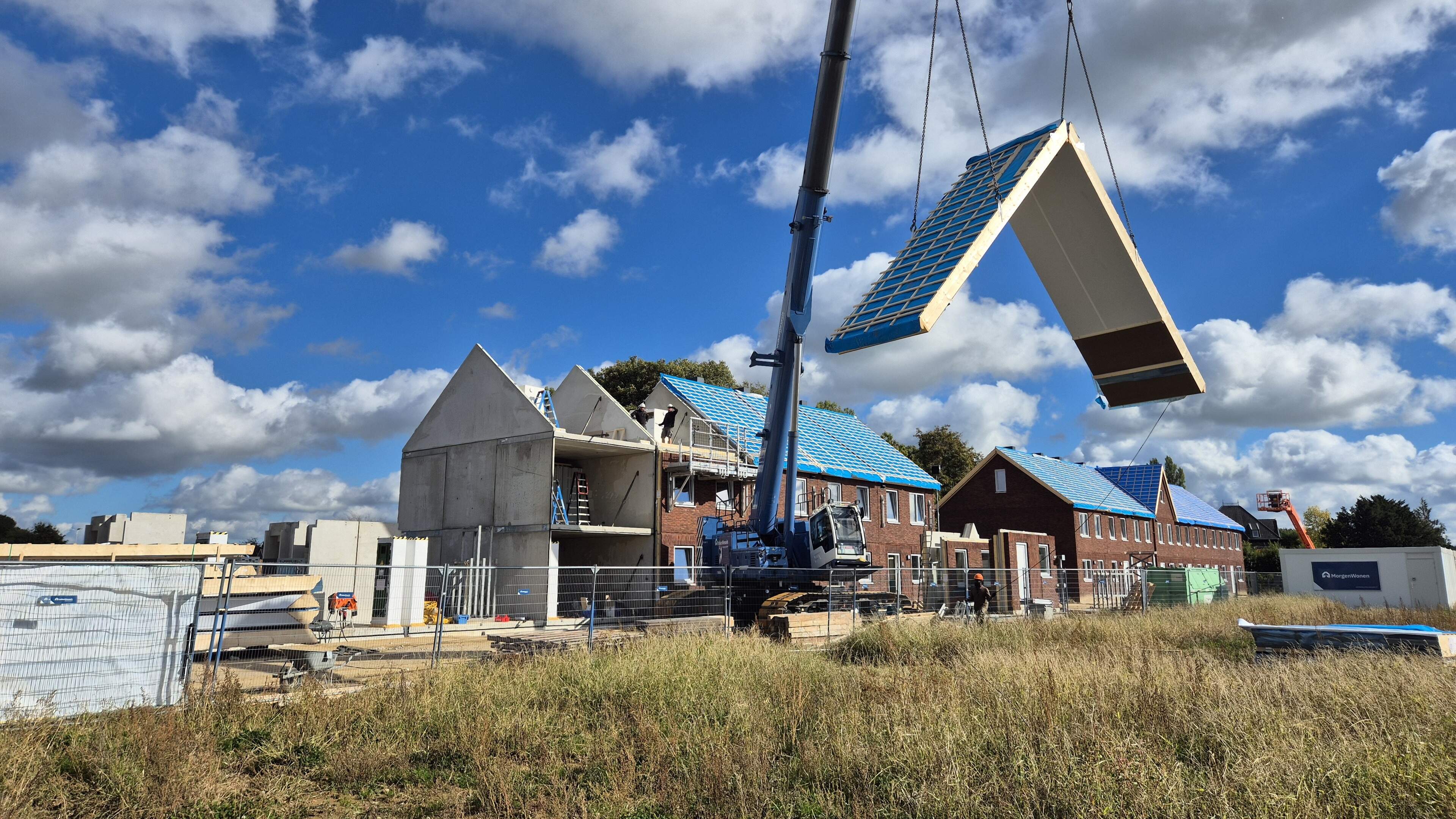 Huurwoningen in Schimmert schieten als paddenstoelen uit de grond: ‘Snel kijken, donderdag zijn ze a