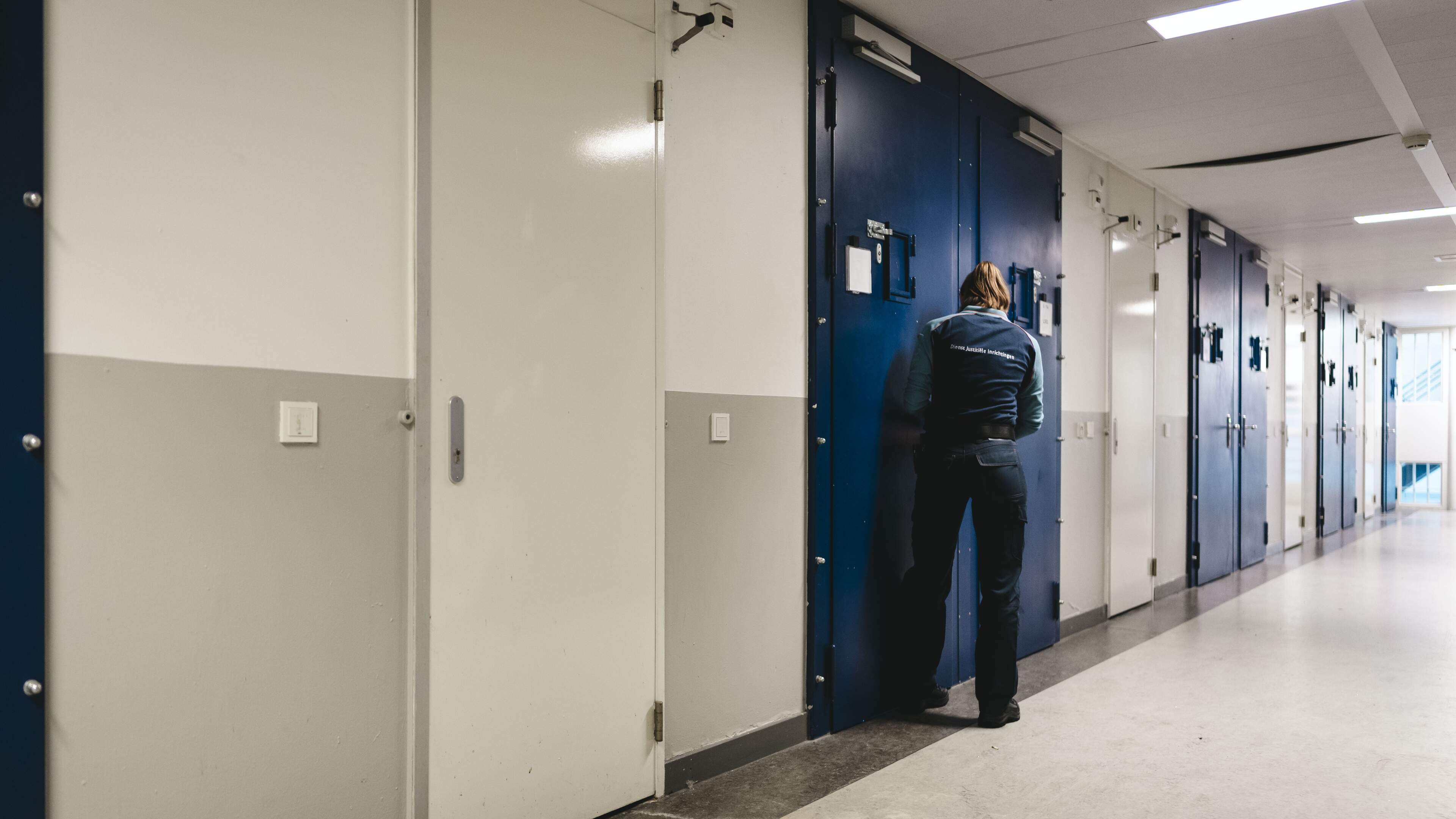 Tot twee keer toe belagen van dezelfde man komt Romeno C. (39) uit Tegelen op 3,5 jaar celstraf en e