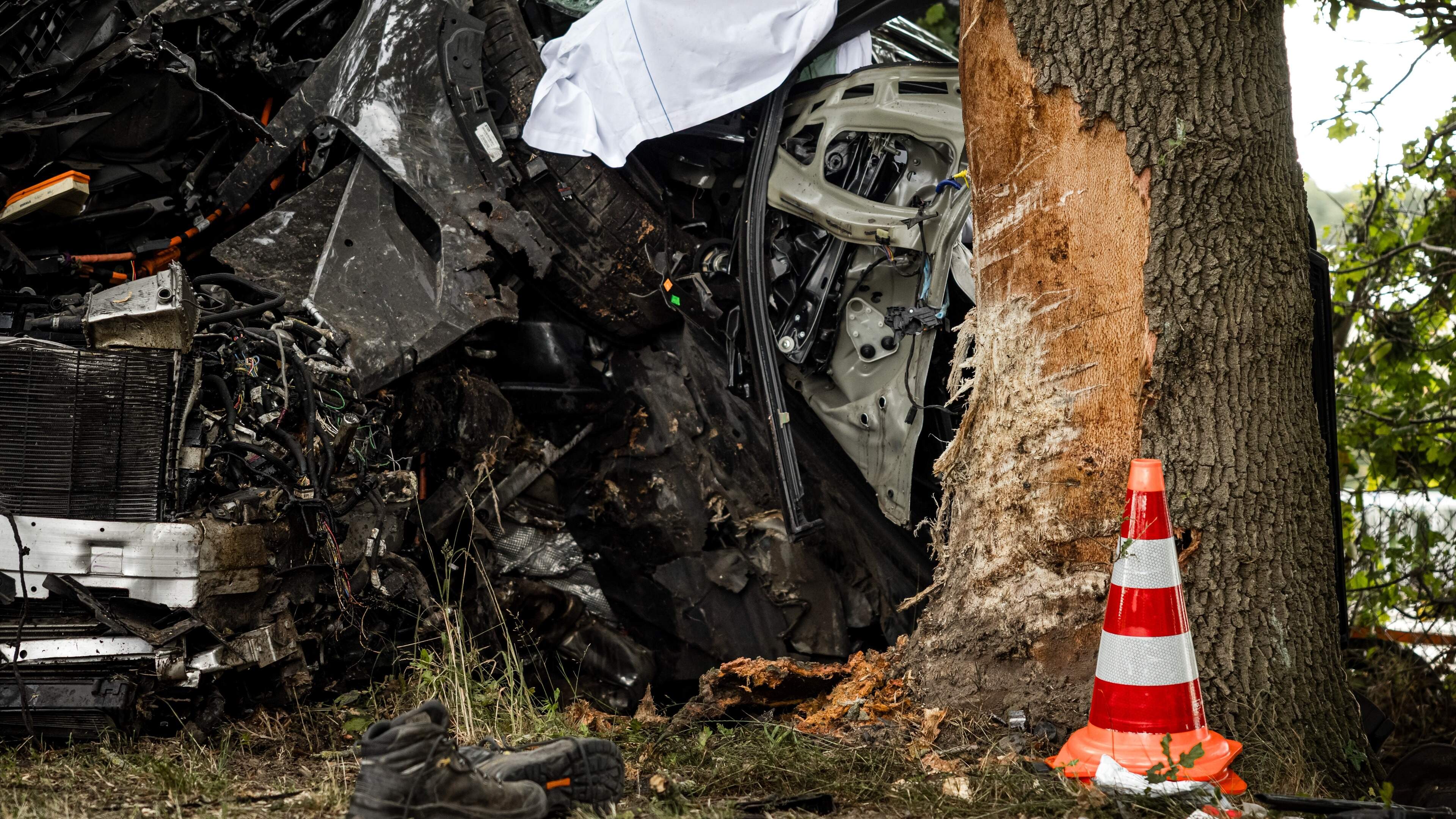 Politie verwacht geen strafrechtelijk onderzoek naar dodelijke crash in Heibloem