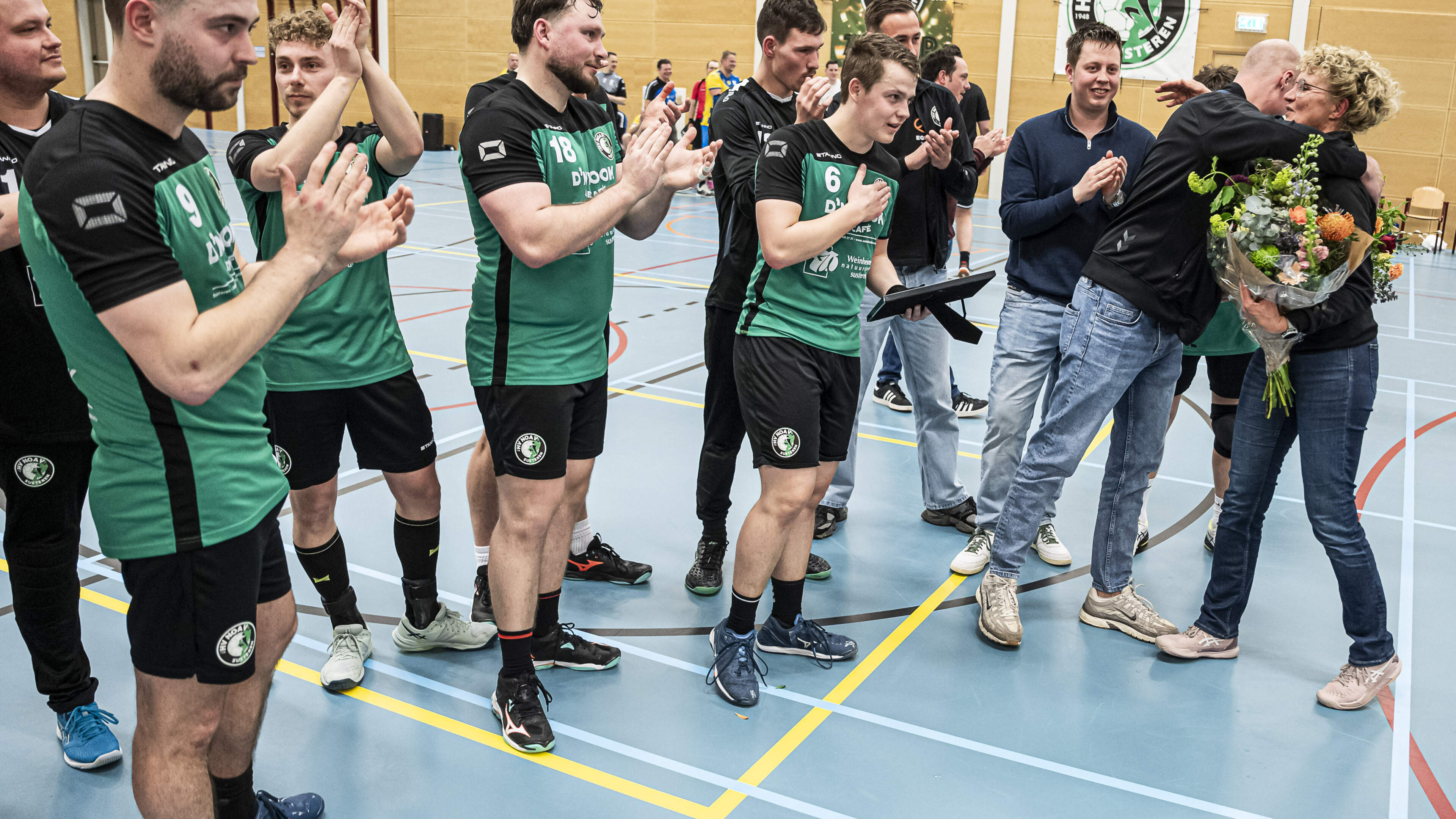 Einde herenhandbal bij NOAV in Susteren door gebrek aan jonge aanwas: ‘We wisten dat dit eraan zat t