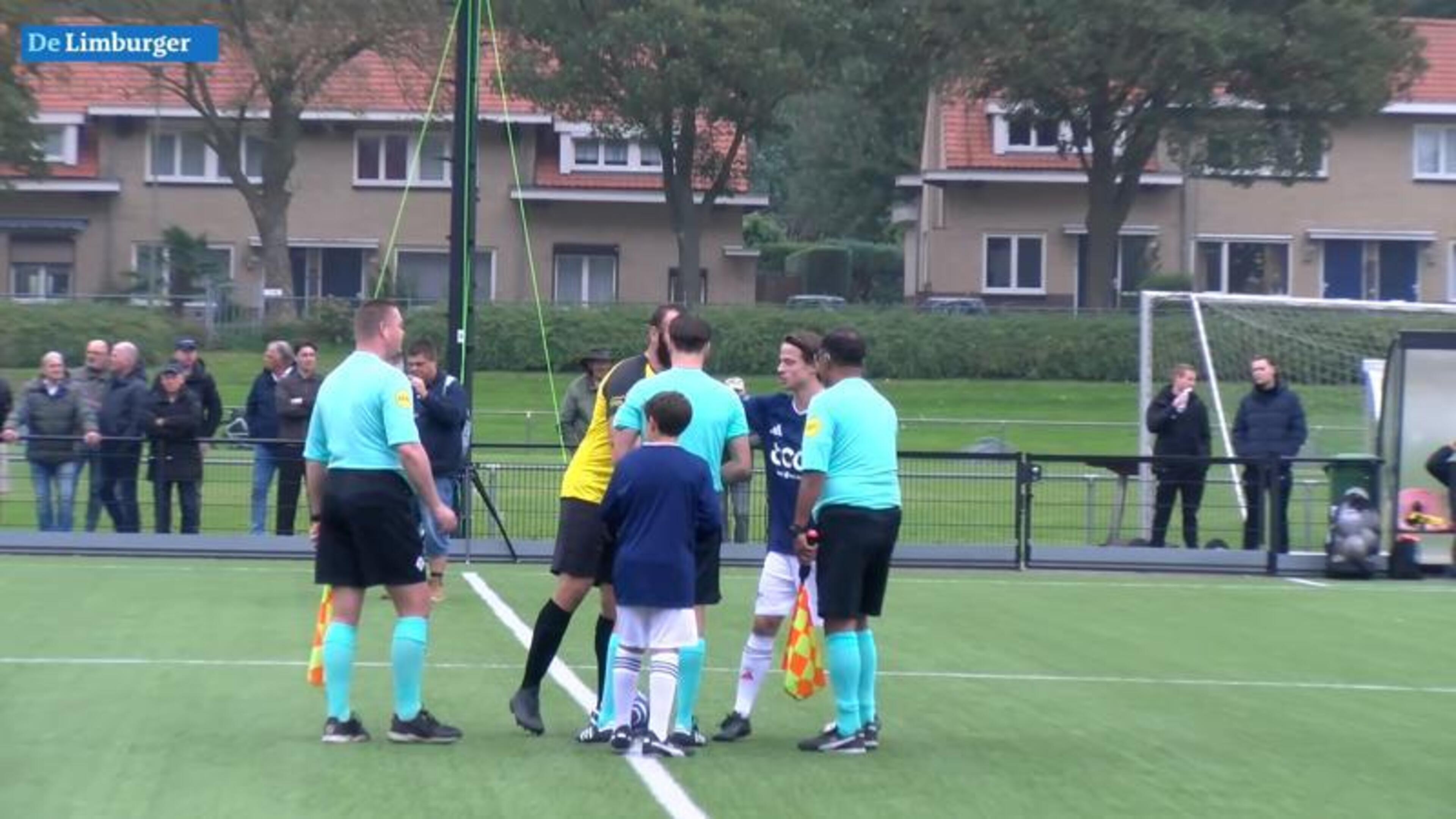 VIDEO SV Meerssen kruipt tegen Sportclub Jekerdal door het oog van de naald, bekijk hier de samenvat