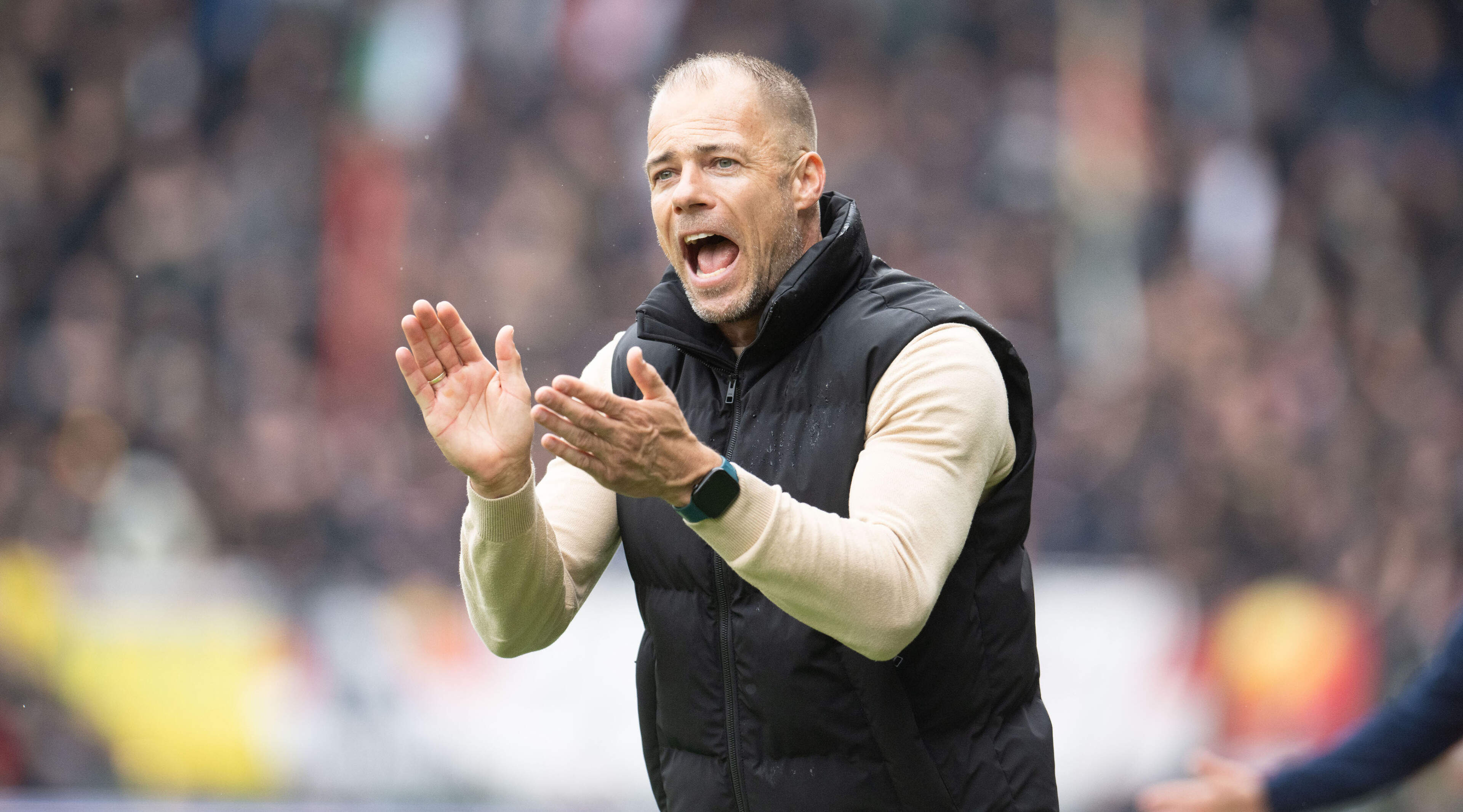 Vijf schorsingen, ‘vijftien wissels’ en iets wat knaagt aan Danny Buijs: zo benadert Fortuna de laat