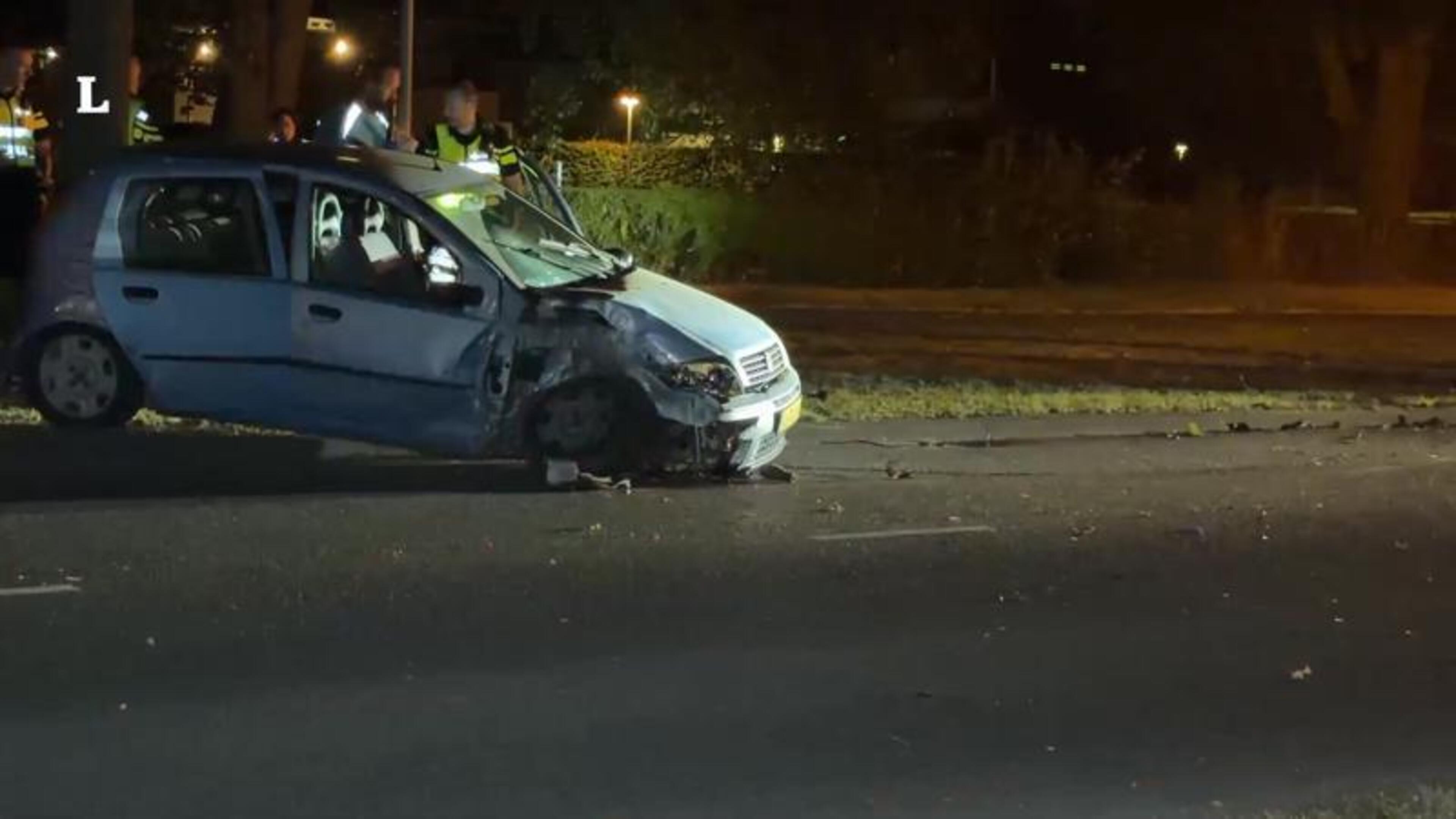 Auto zwaar beschadigd bij eenzijdig ongeval in Maastricht