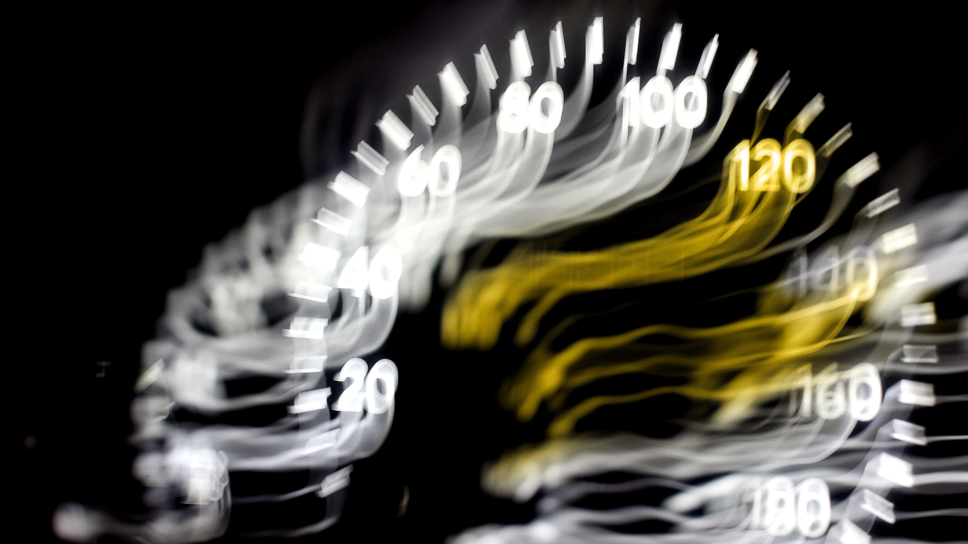 Kevin (39) stapte dronken achter het stuur en botste tegen een boom: ‘Nachtmerries en schaamte tegen