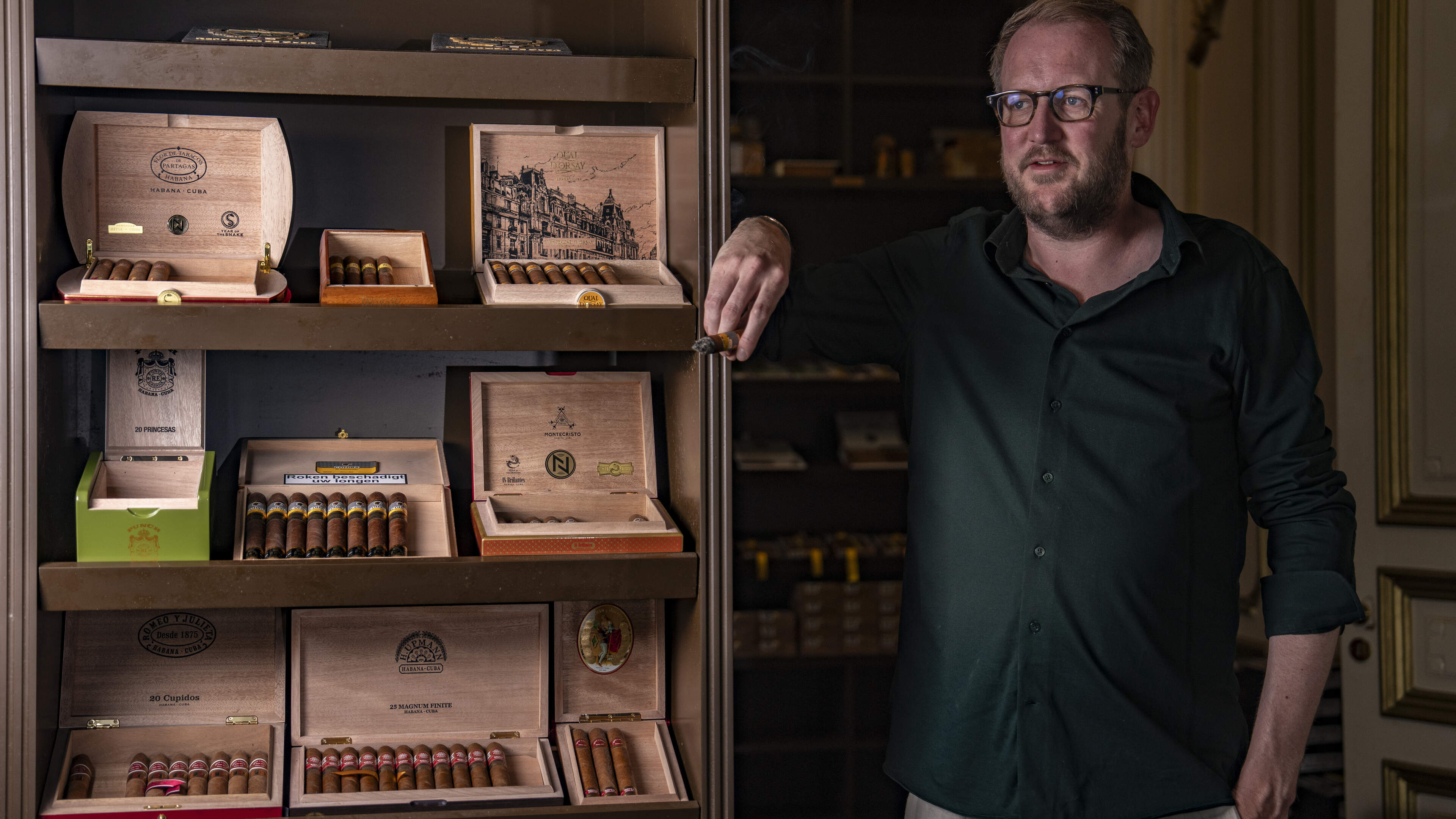 Cohiba’s op rantsoen, de Cubaanse sigarencrisis is ook voelbaar in Maastricht: ‘Soms Chinezen aan de