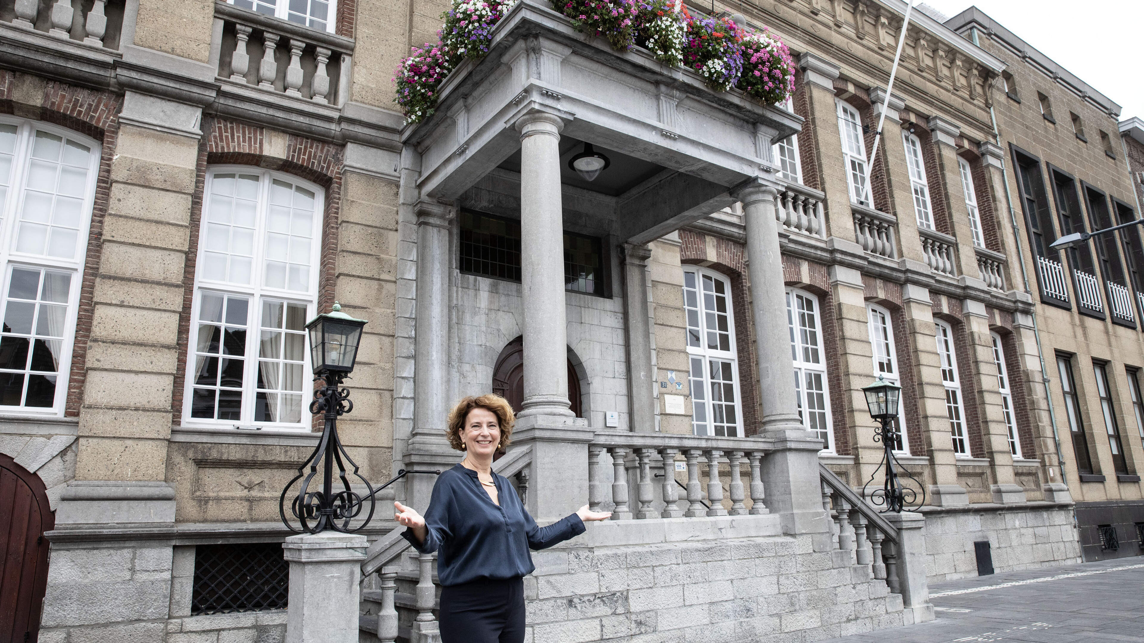 ‘Omgekeerde troonrede’ staat centraal tijdens open dag in stadhuis Roermond: ‘Laten zien dat inwoner