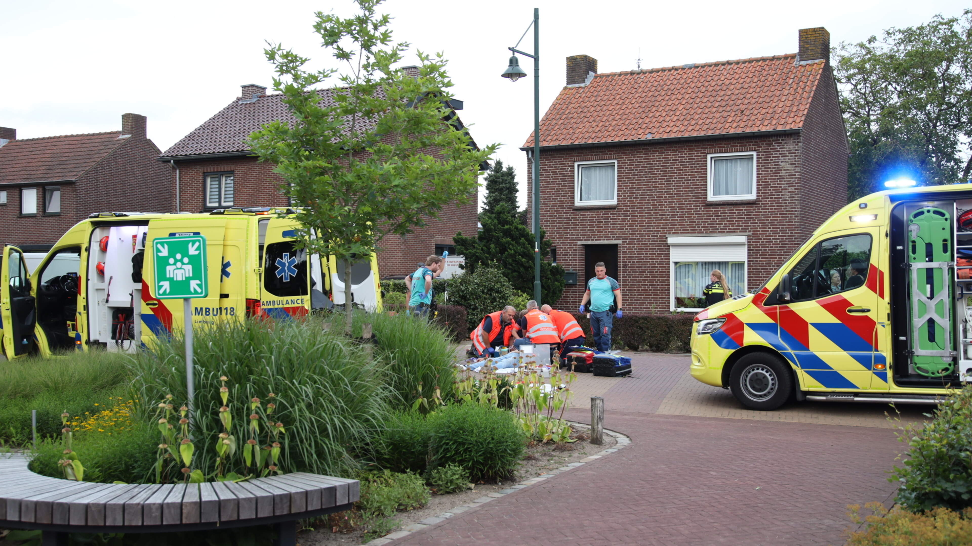 Man op elektrische step raakt zwaargewond bij ongeluk in Afferden, traumahelikopter opgeroepen