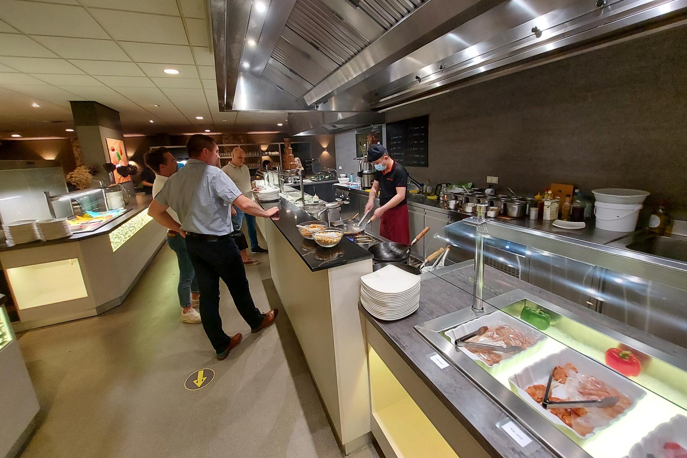 Niet voor de bescheiden eter, maar voor de grote opschepper: gaan bij Jin Poo in Hulsberg kwantiteit