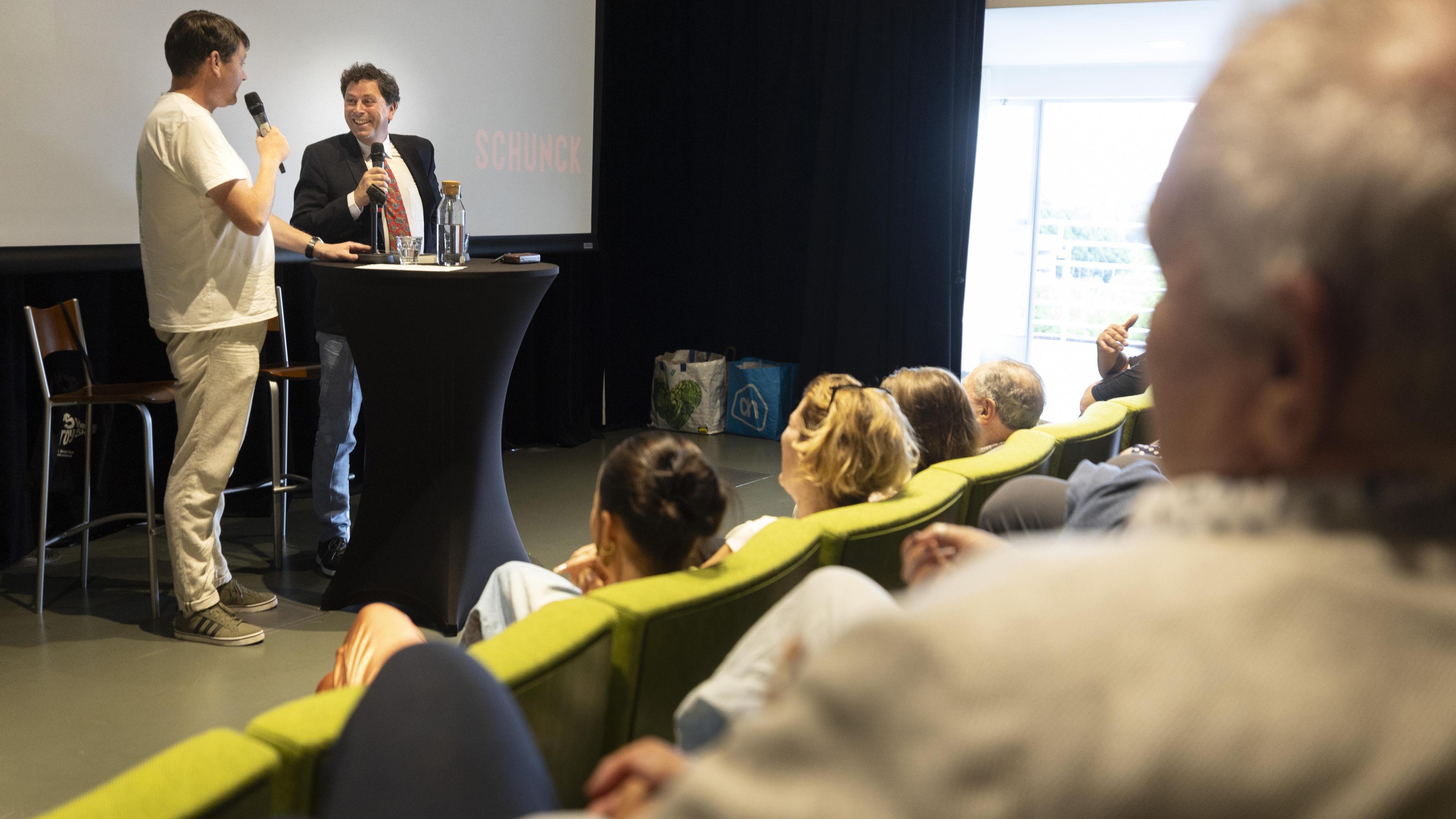 Krijgt een prostituee die na een ongeluk niet meer kan werken schade vergoed? Advocaat Roberto Penni