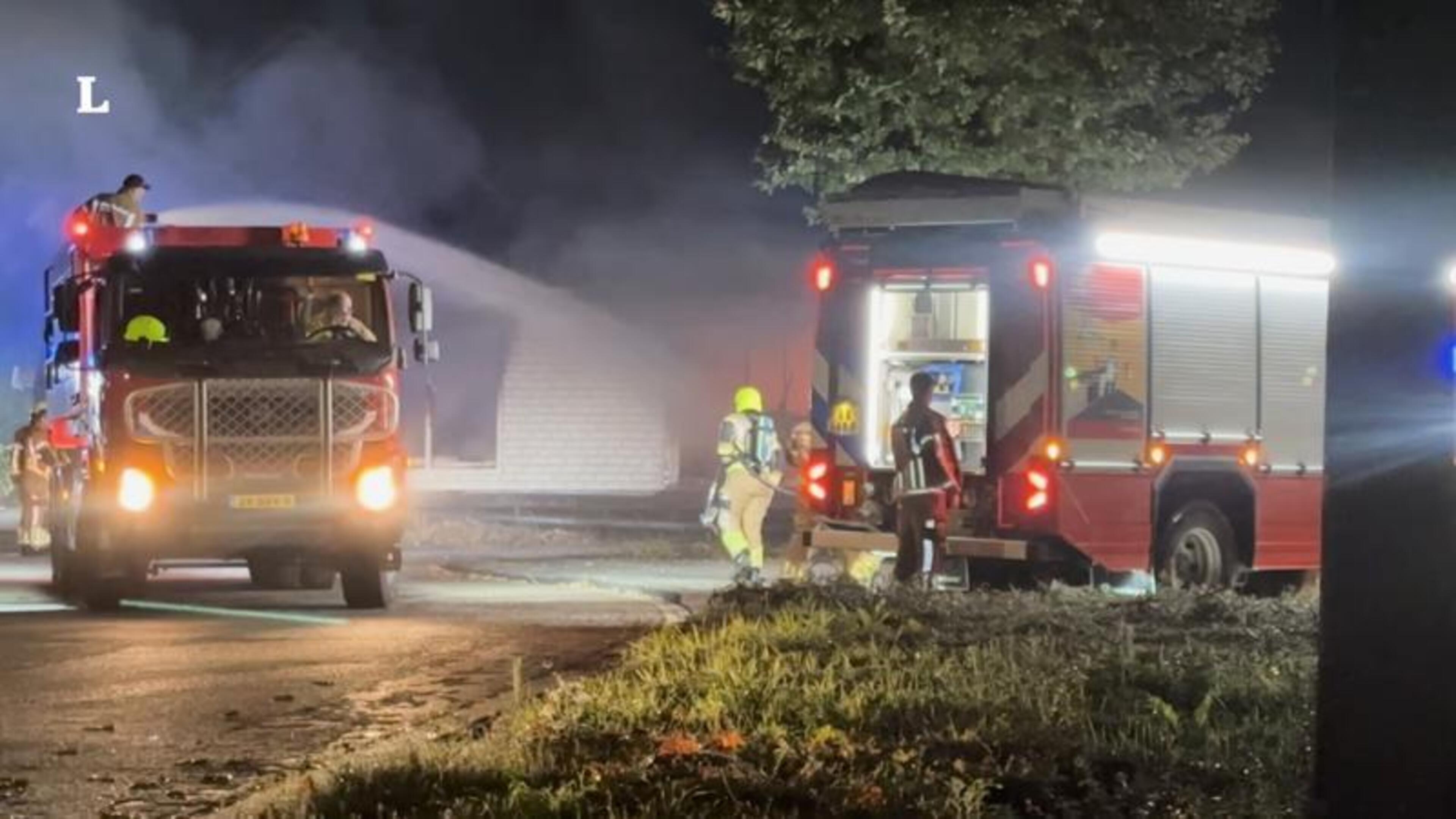 Harde knallen gehoord bij brandende woonwagen in Heerlen