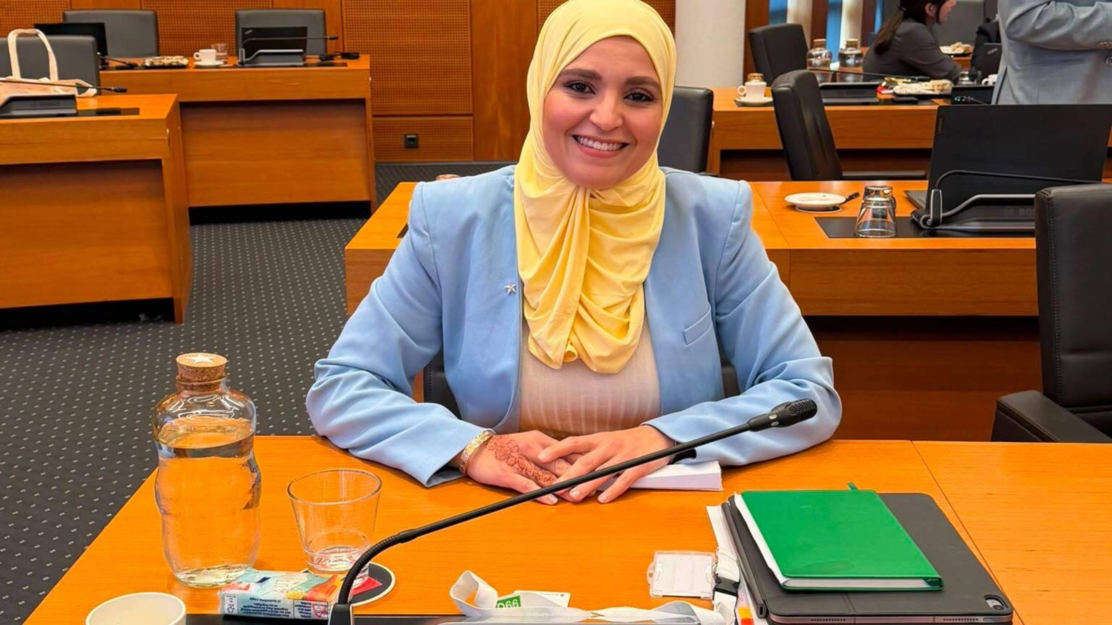 Raadslid Miriam Elfassih blij met steun van collega’s na haatreacties: ‘Een heel mooi gebaar’