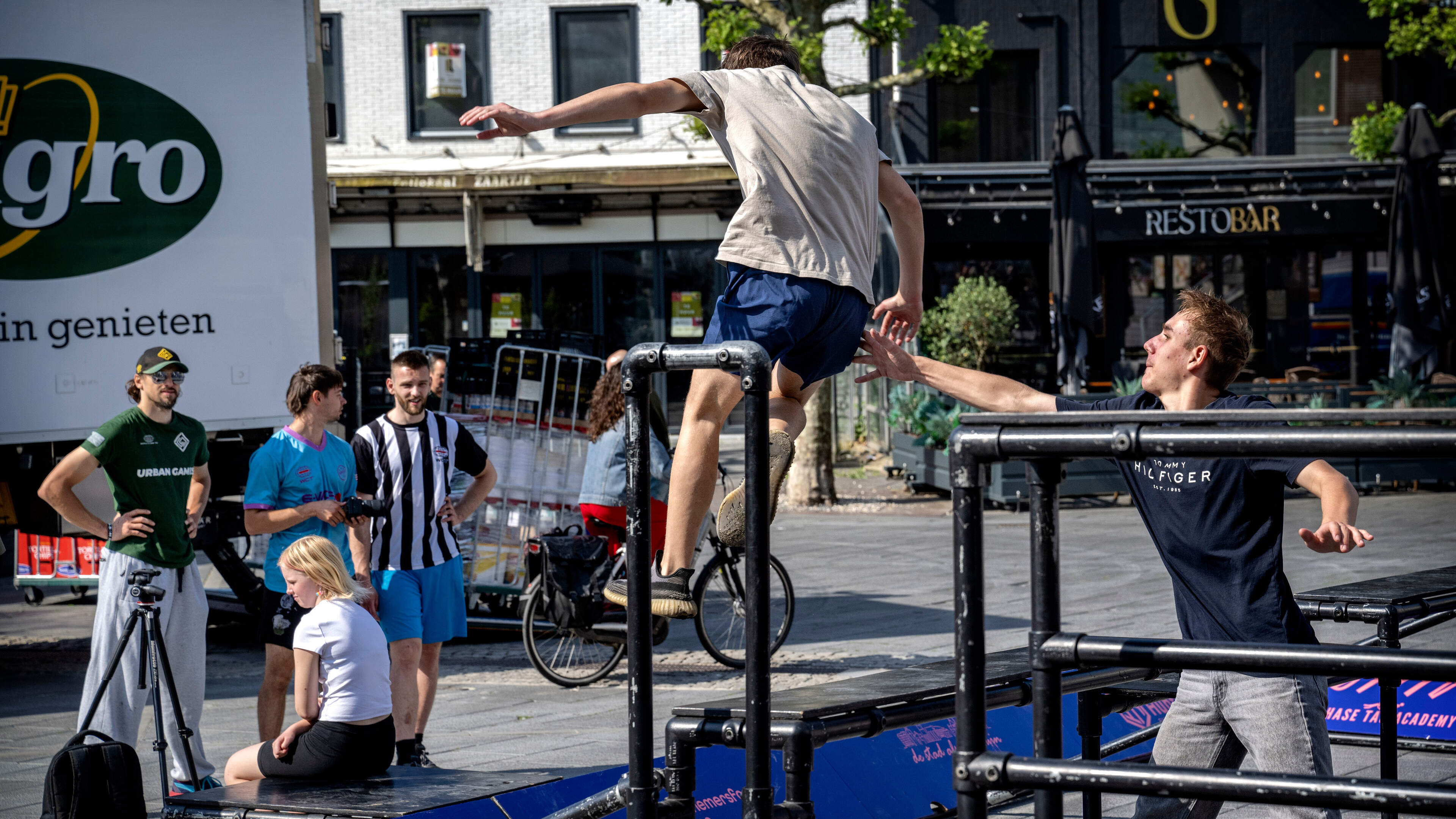 In Heerlen bereiden professionele atleten zich voor op het wereldkampioenschap tikkertje: ‘Je wordt 