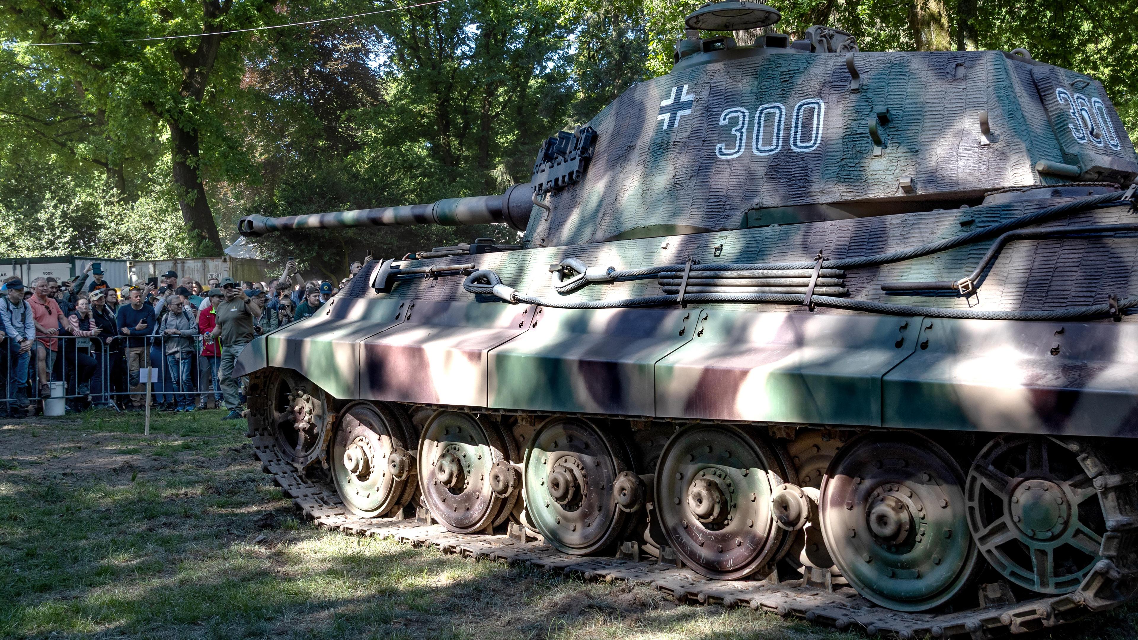 Bezoekers Militracks ervaren Tiger Fever aan den lijve: drie imposante Duitse Tiger-tanks te zien bi