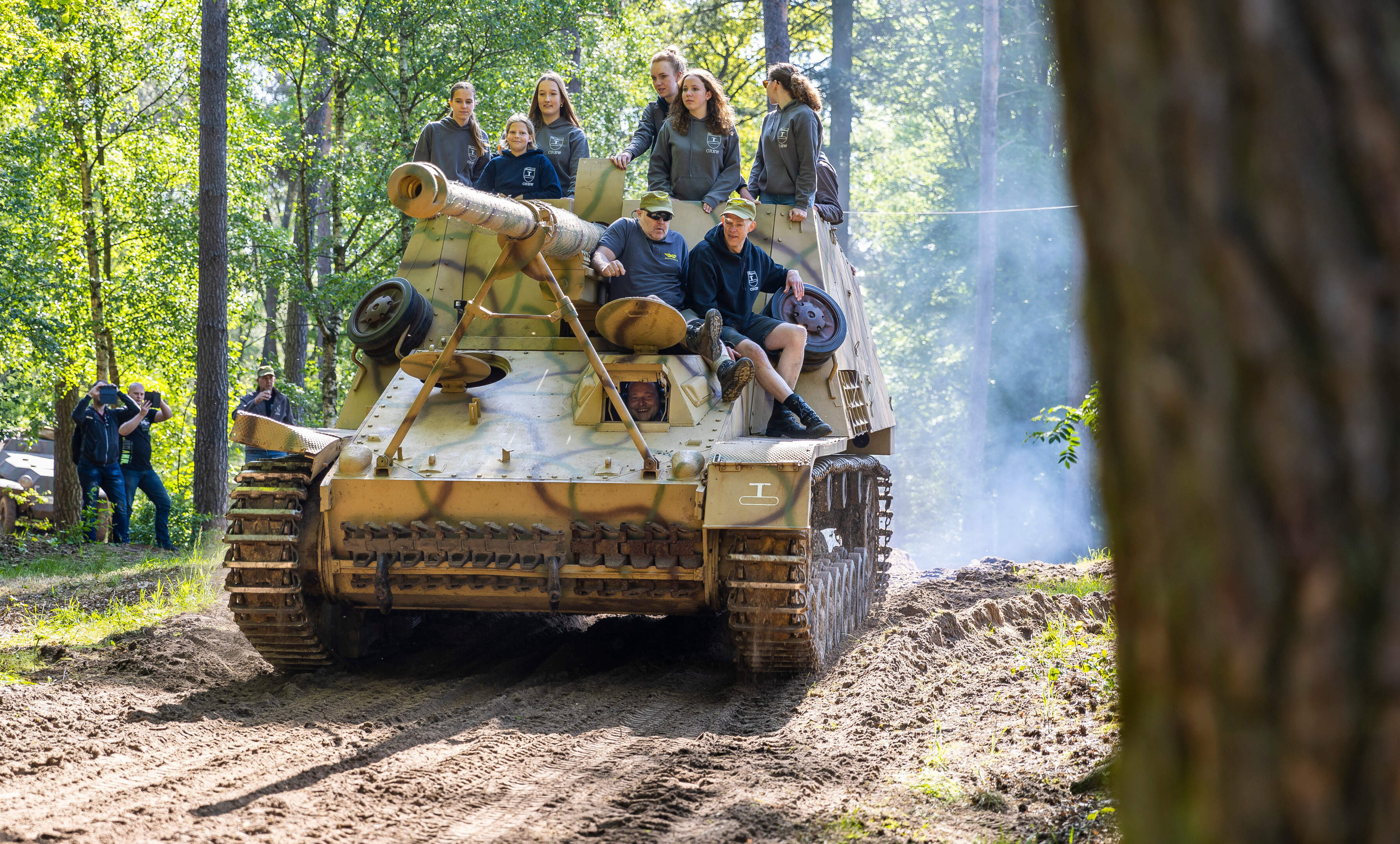 Werkgroep Herdenk Nazi’s Niet richt pijlen op Oorlogsmuseum Overloon: ‘Stop met evenement Militracks
