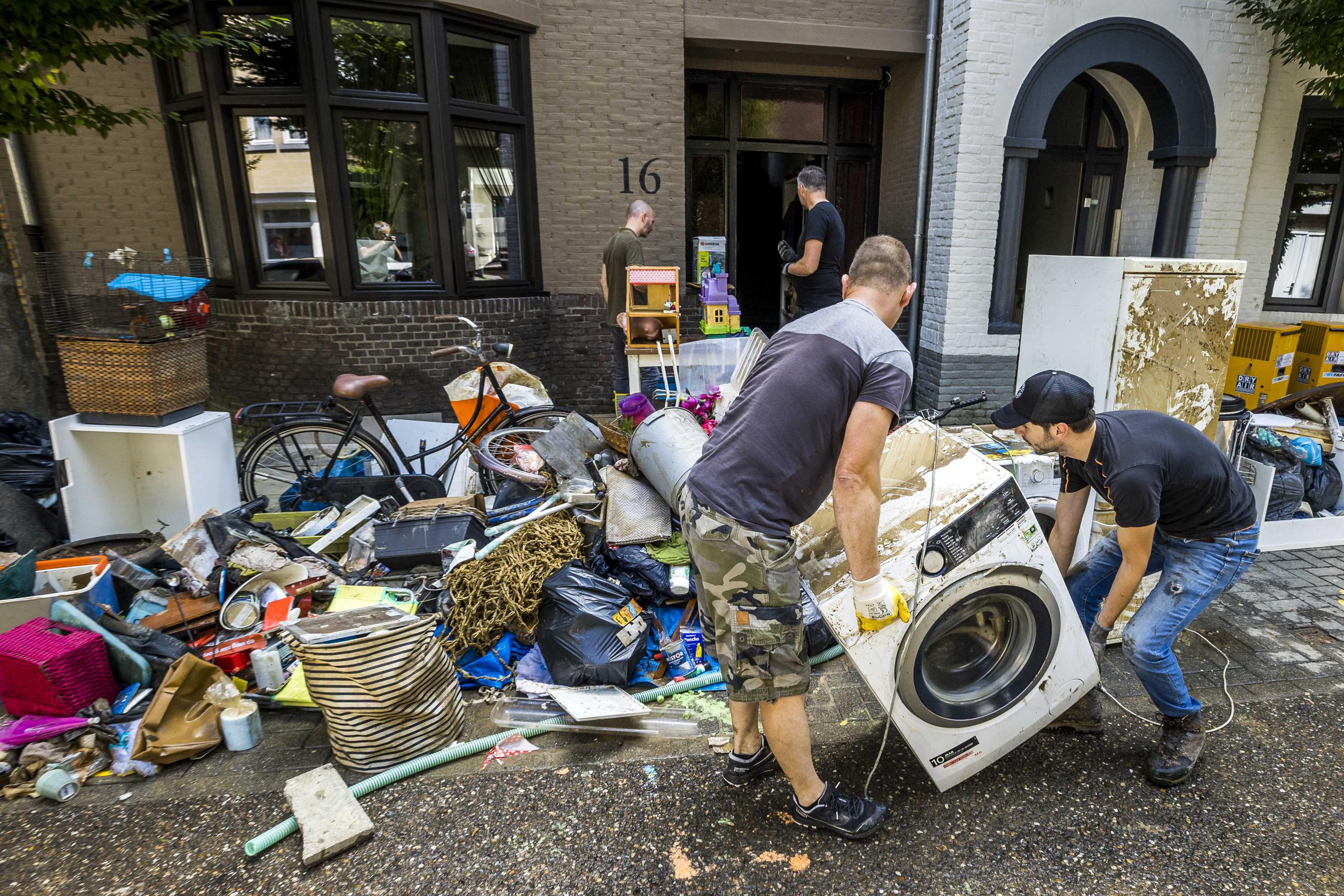 Slechts twaalf aanvragen voor steunmaatregel ‘schrijnende gevallen’ watersnoodramp: ‘Regeling voor d
