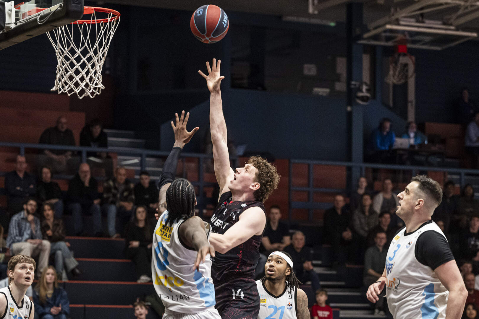 BAL-mannen nemen met derde seizoenszege revanche op Brussels Basketball ...