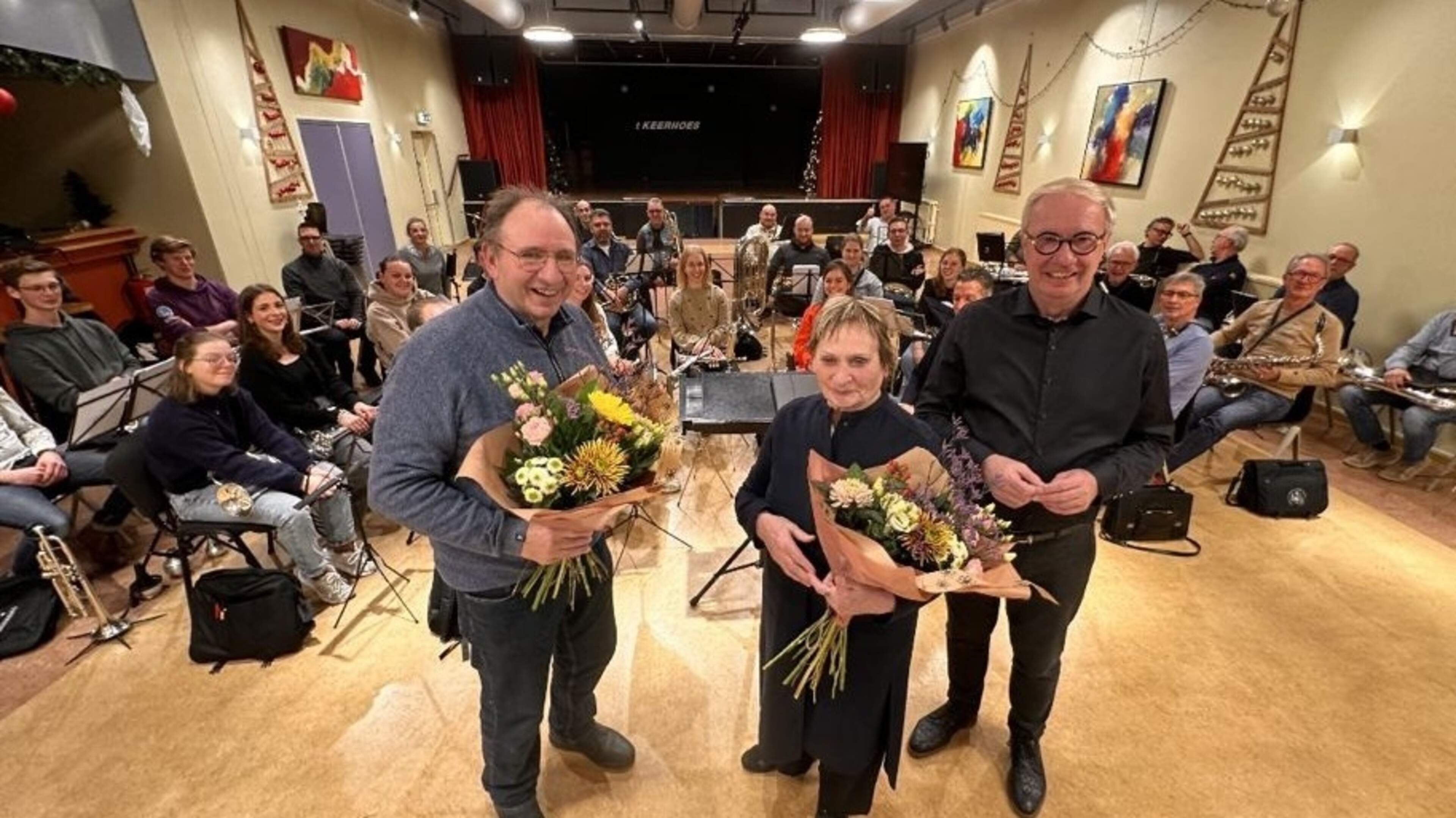 Maria Gilissen waakt vanuit Brussel over fanfare van Cadier en Keer
