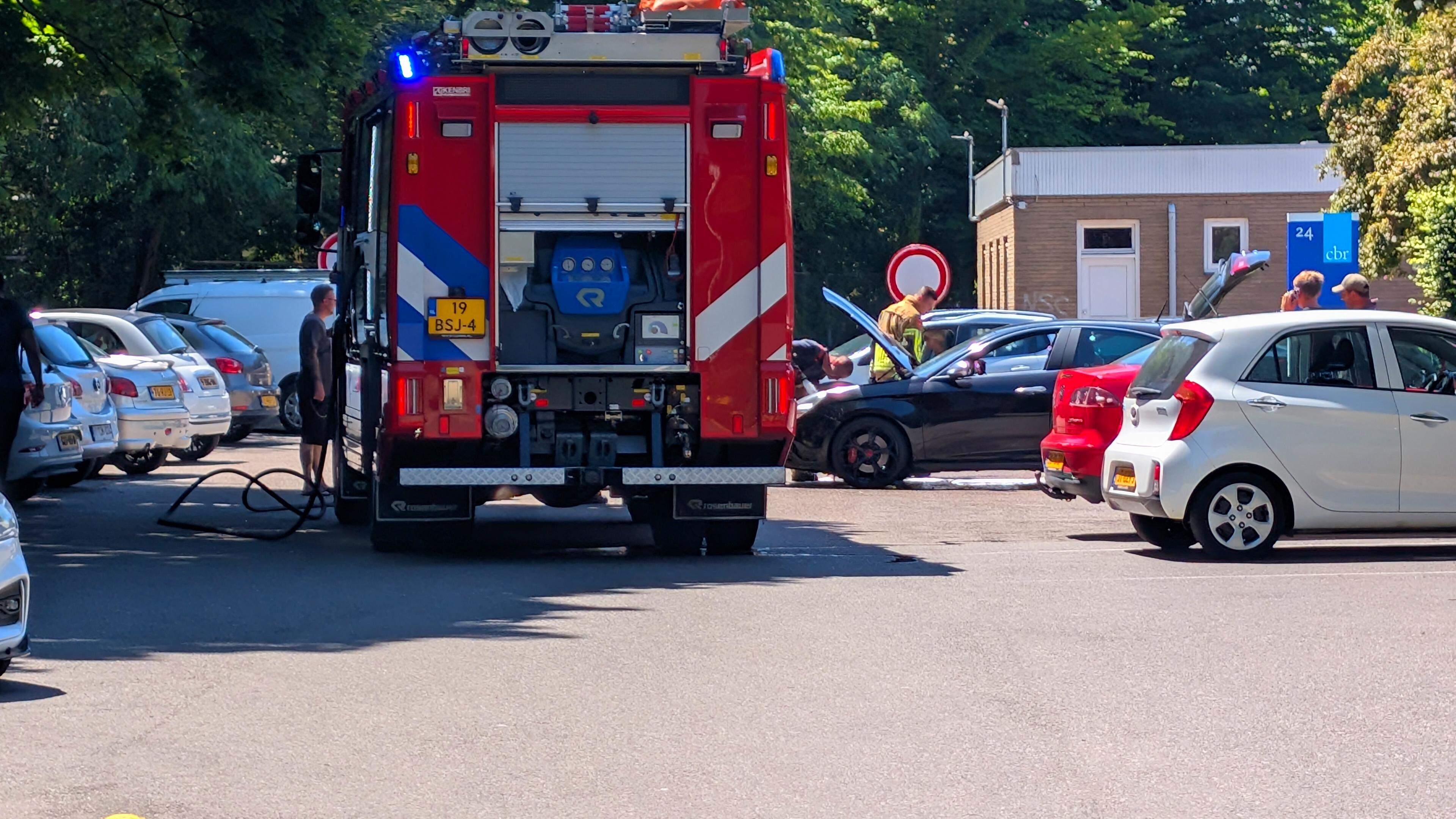 Auto in brand in Kerkrade