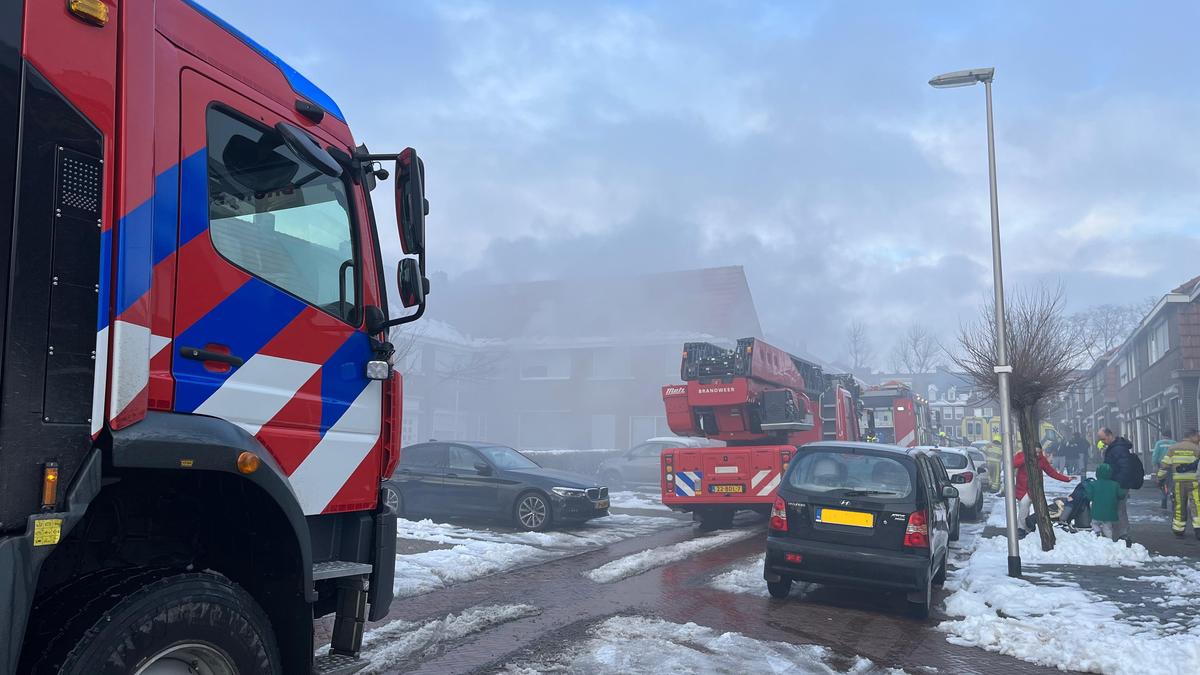 Woningbrand in Heerlen: brandweer blust vuur, geen slachtoffers