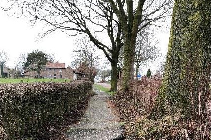 Wandelpaden en trottoirs Gulpen-Wittem in slechte staat